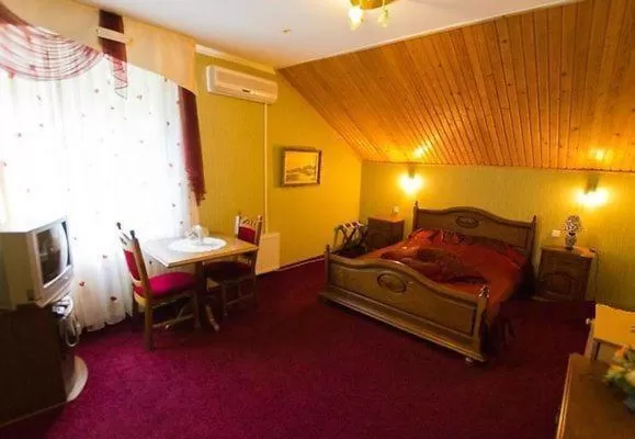Photo of the whole room in Morshynska Vezha Hotel