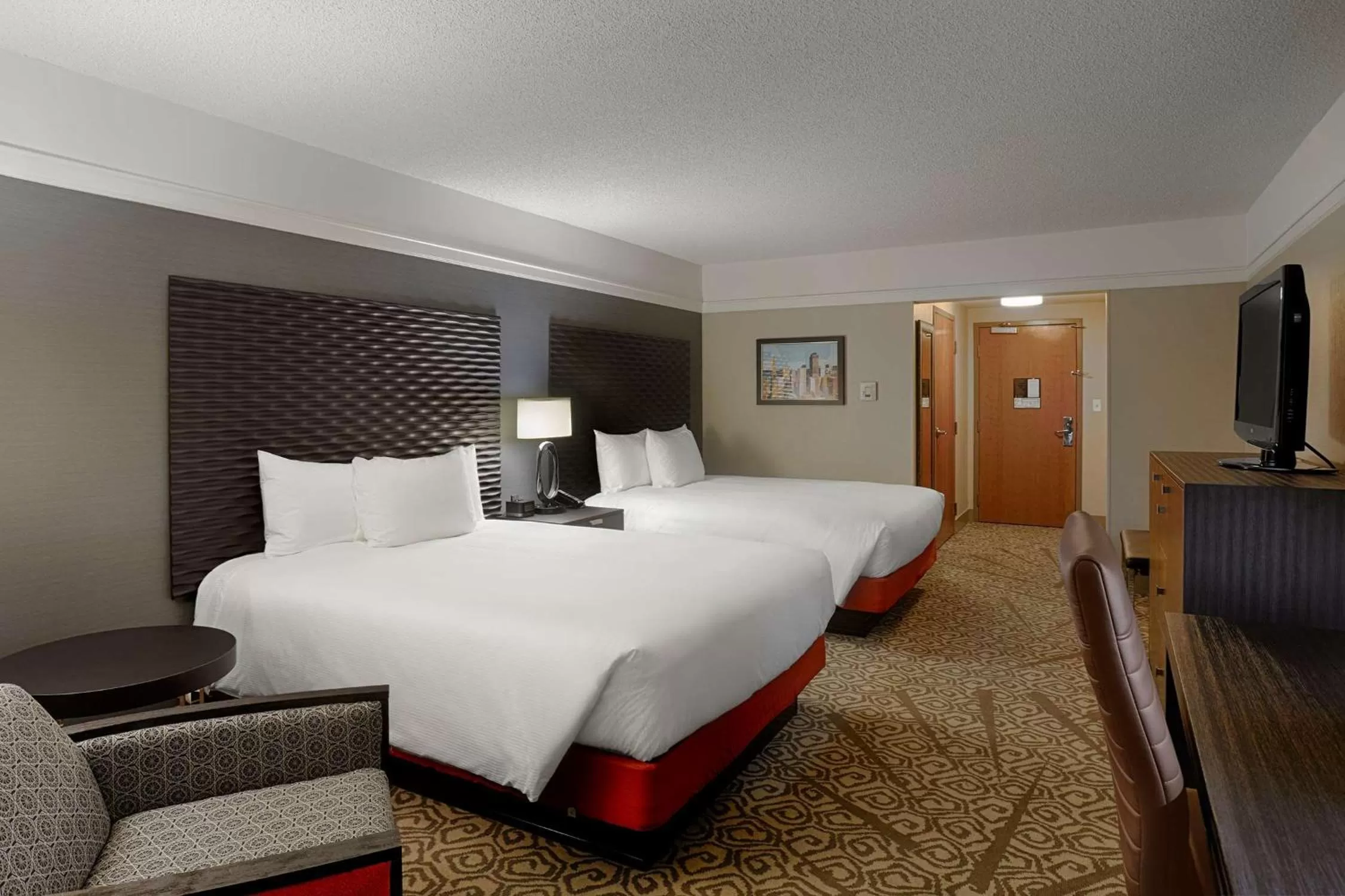 TV and multimedia, Bed in DoubleTree by Hilton San Francisco Airport North Bayfront