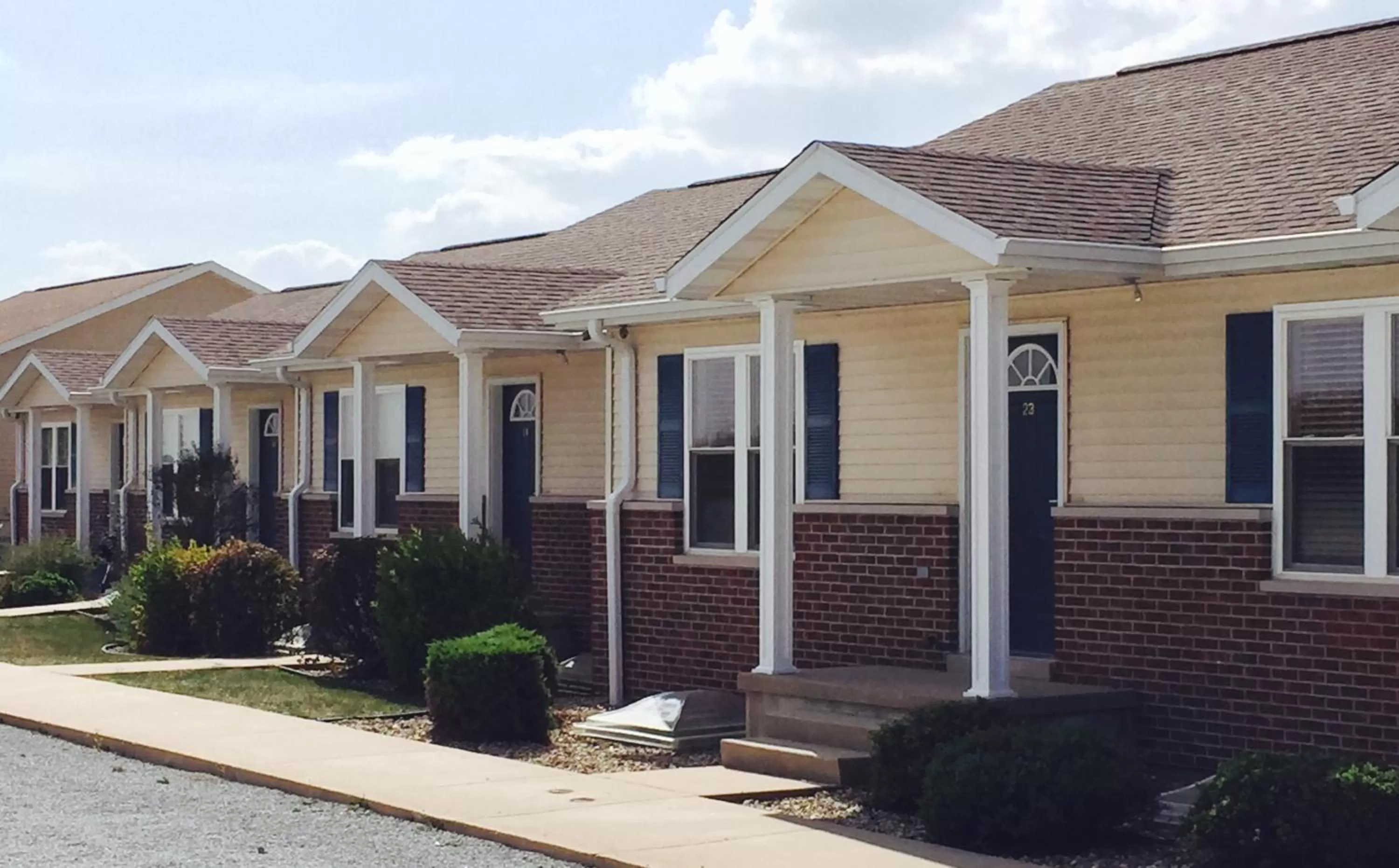 Property building in Nauvoo Vacation Condos and Villas