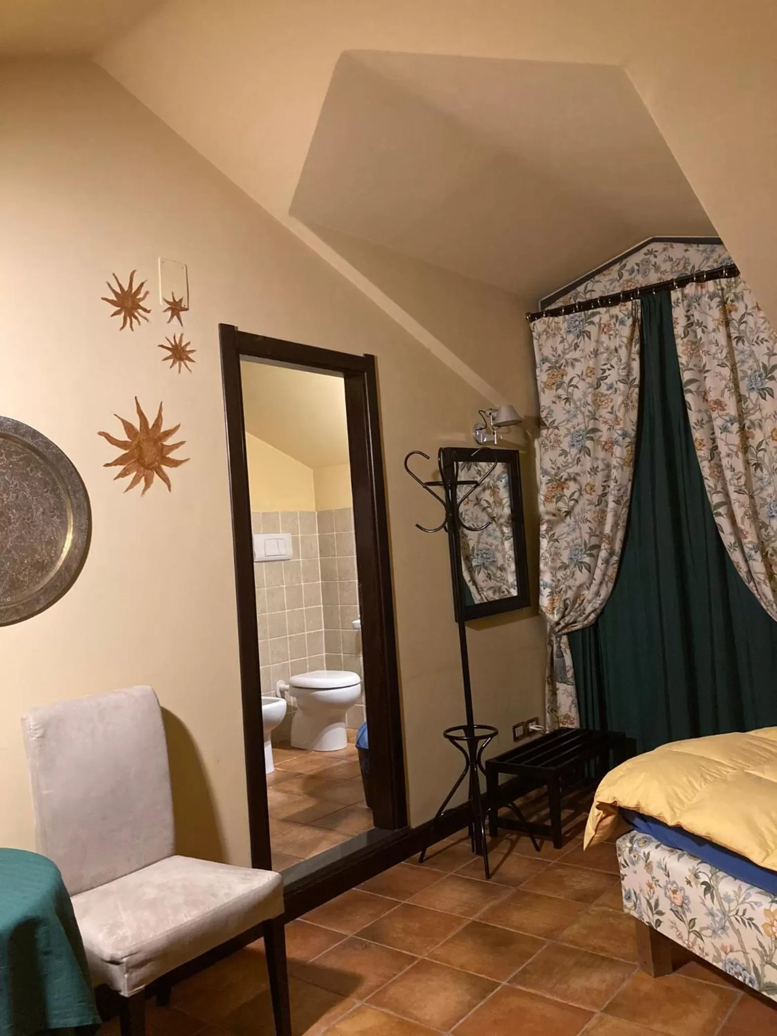 Photo of the whole room, Bed in B&B MontAlbano