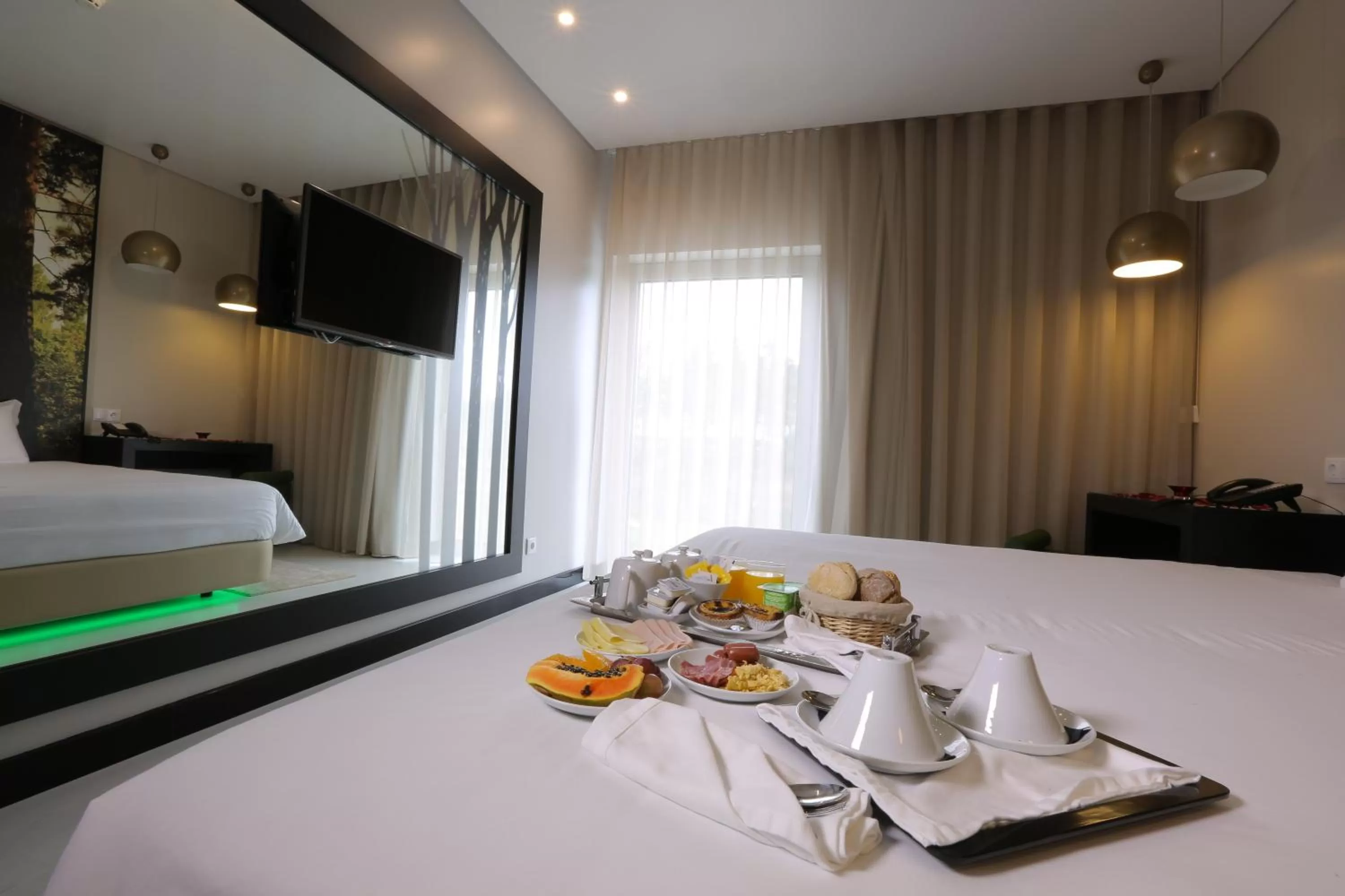 Bedroom, Bed in Lisotel - Hotel & Spa