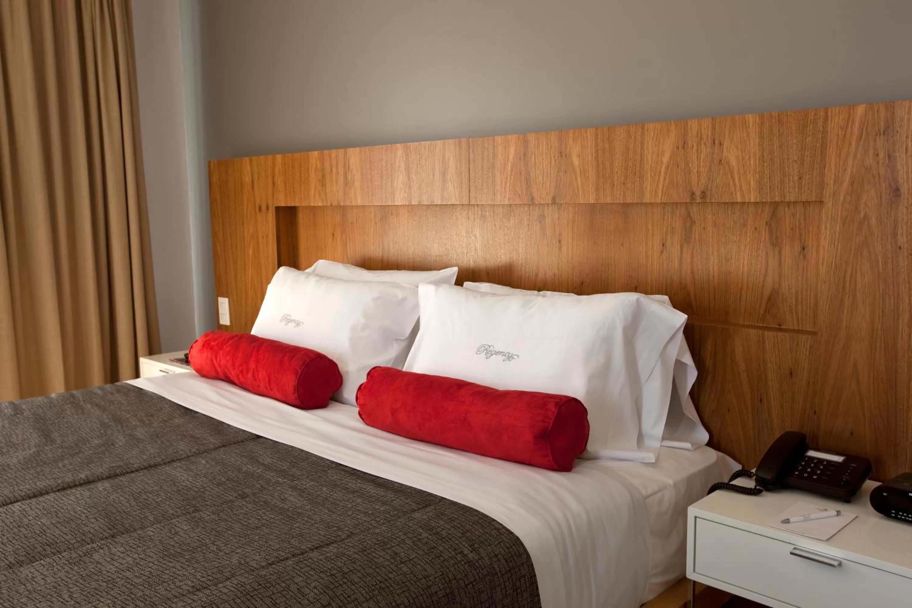 Bed in Regency Rambla Design Apart Hotel
