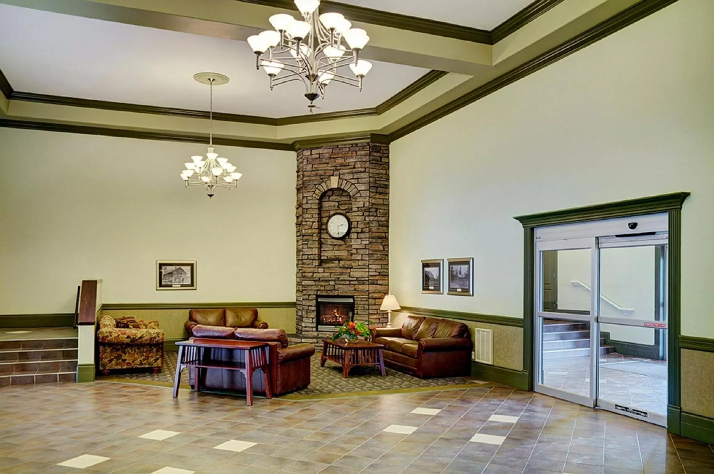 Decorative detail in Nova Inn Edson