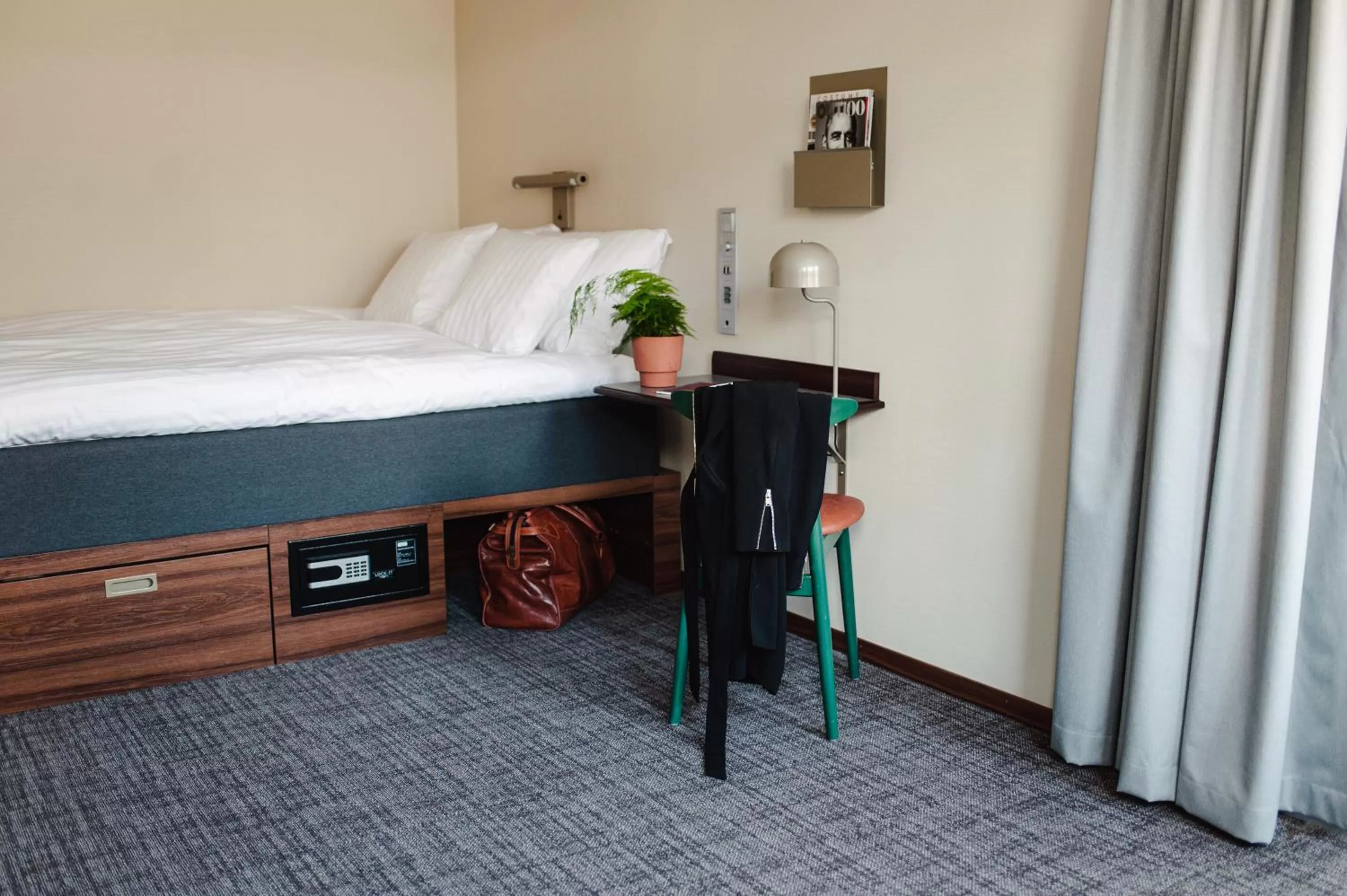 Photo of the whole room, Bed in Best Western and hotel