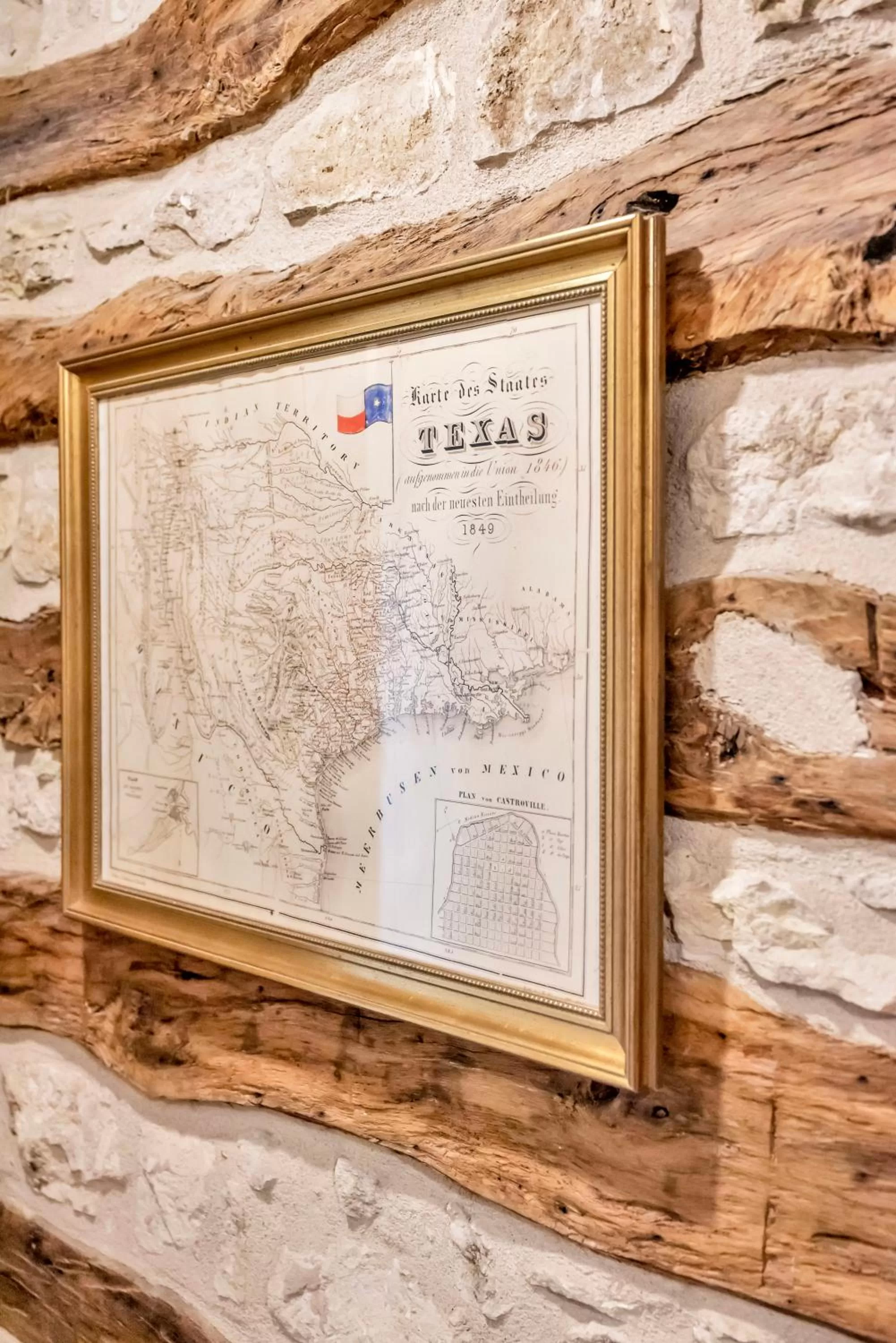 Decorative detail in Full Moon Inn