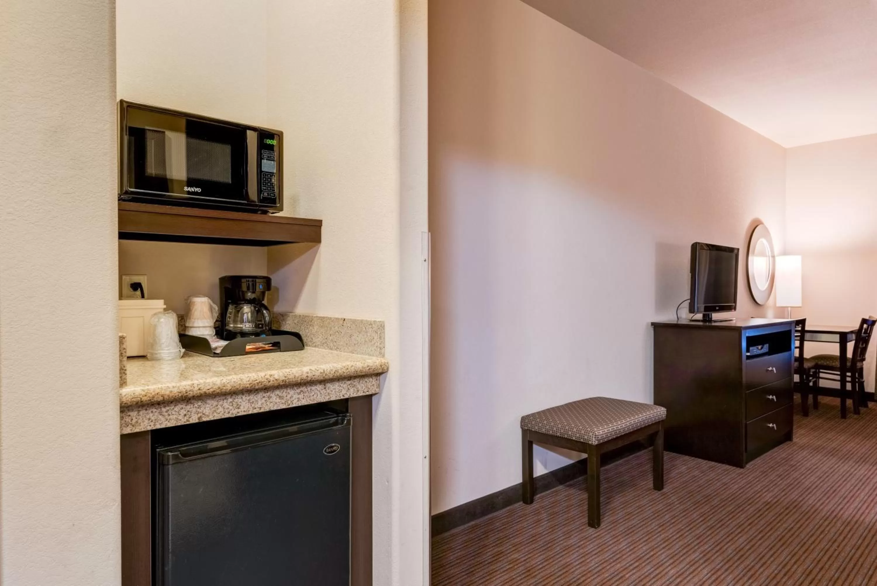 Area and facilities in Grand Vista Hotel Parachute