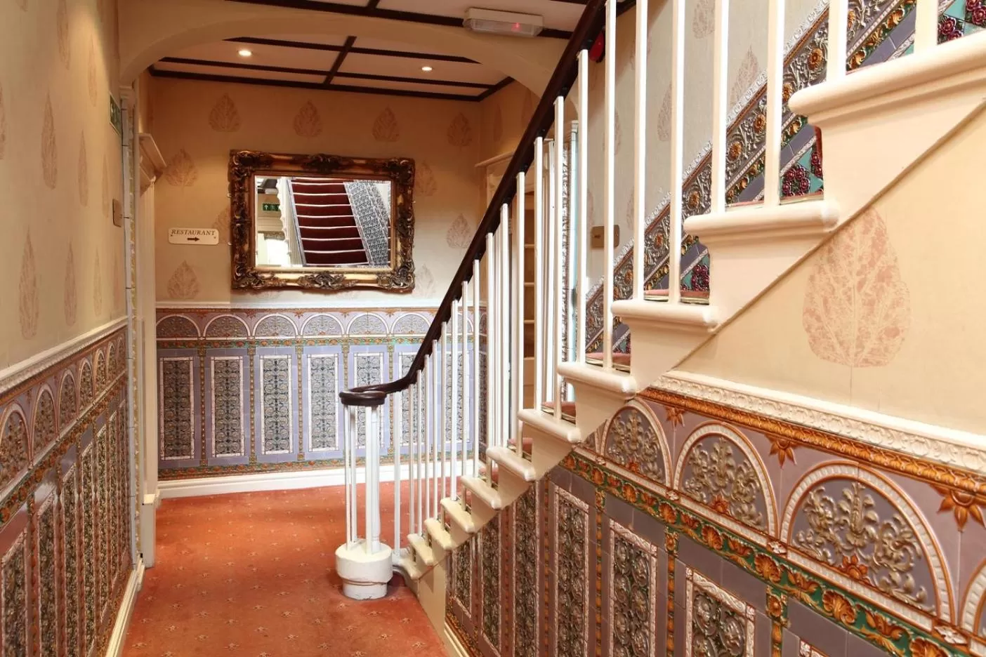 Facade/entrance in Best Western Valley Hotel