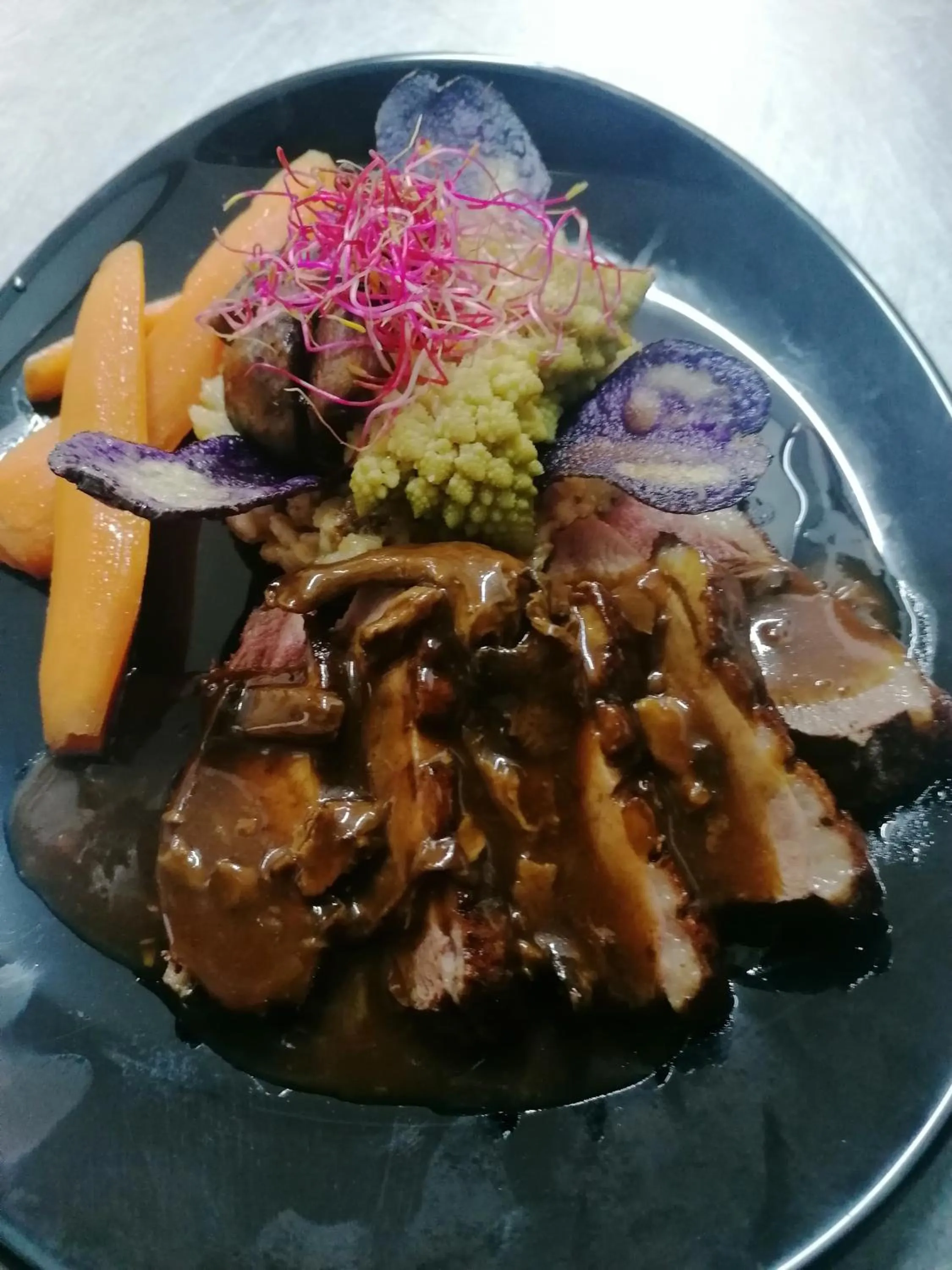 Restaurant/places to eat in Hotel The Originals Romans-sur-Isère Le Clos des Tanneurs