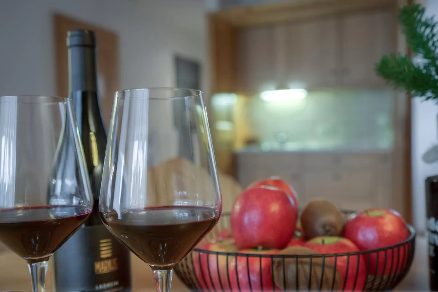 Kitchen or kitchenette in Eden Apartments