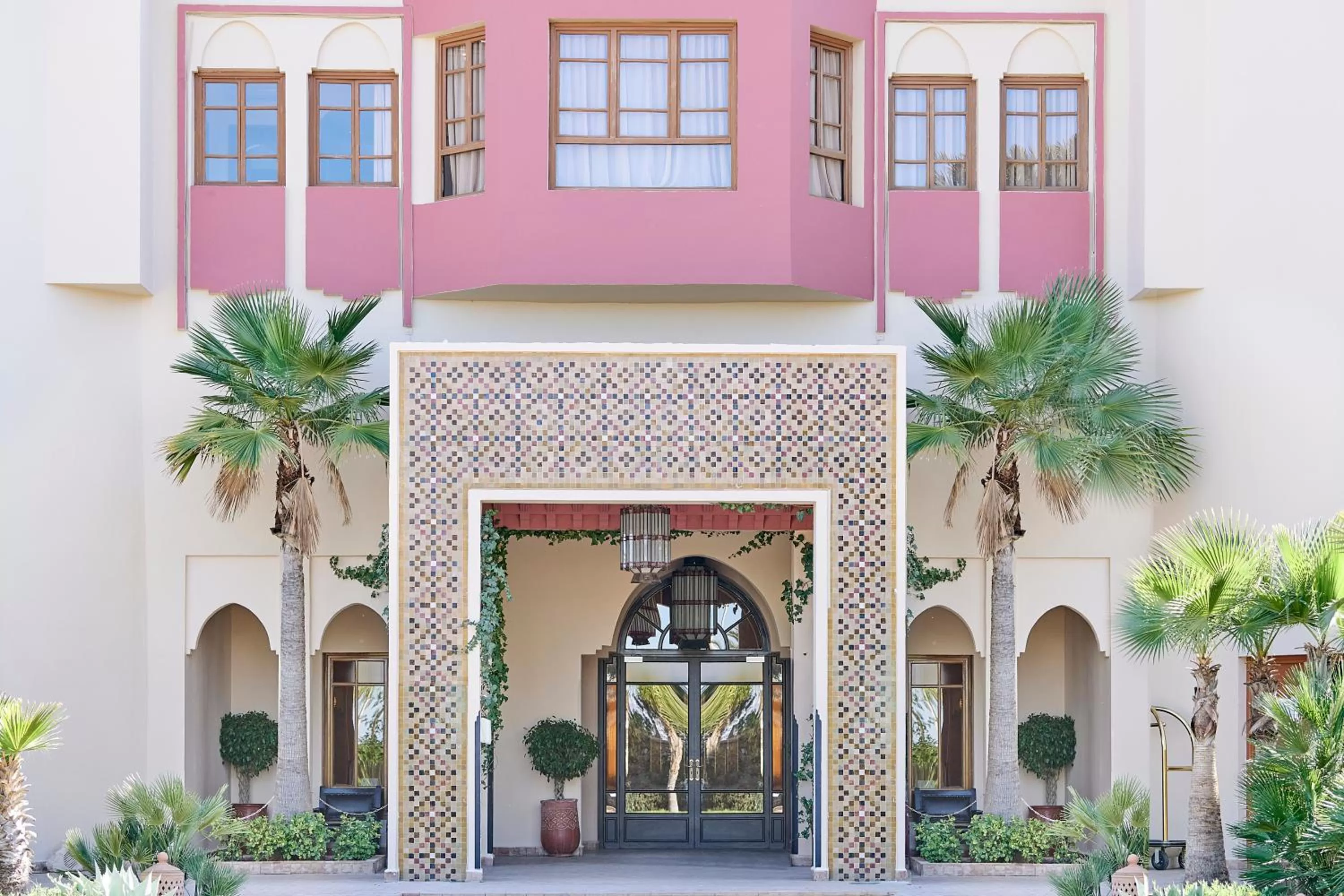 Facade/entrance in Iberostar Waves Club Palmeraie Marrakech All Inclusive
