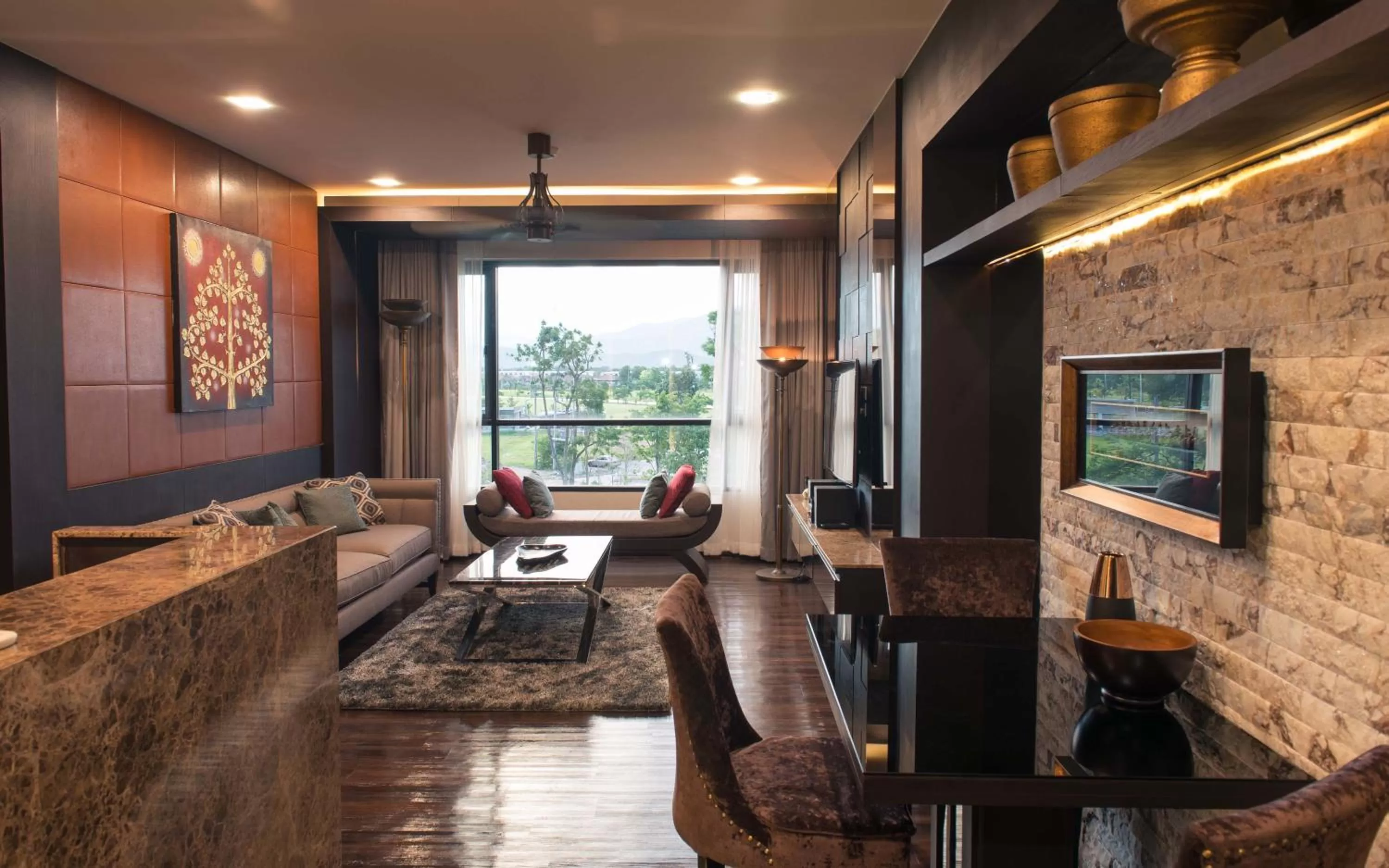 Photo of the whole room in North Hill City Resort