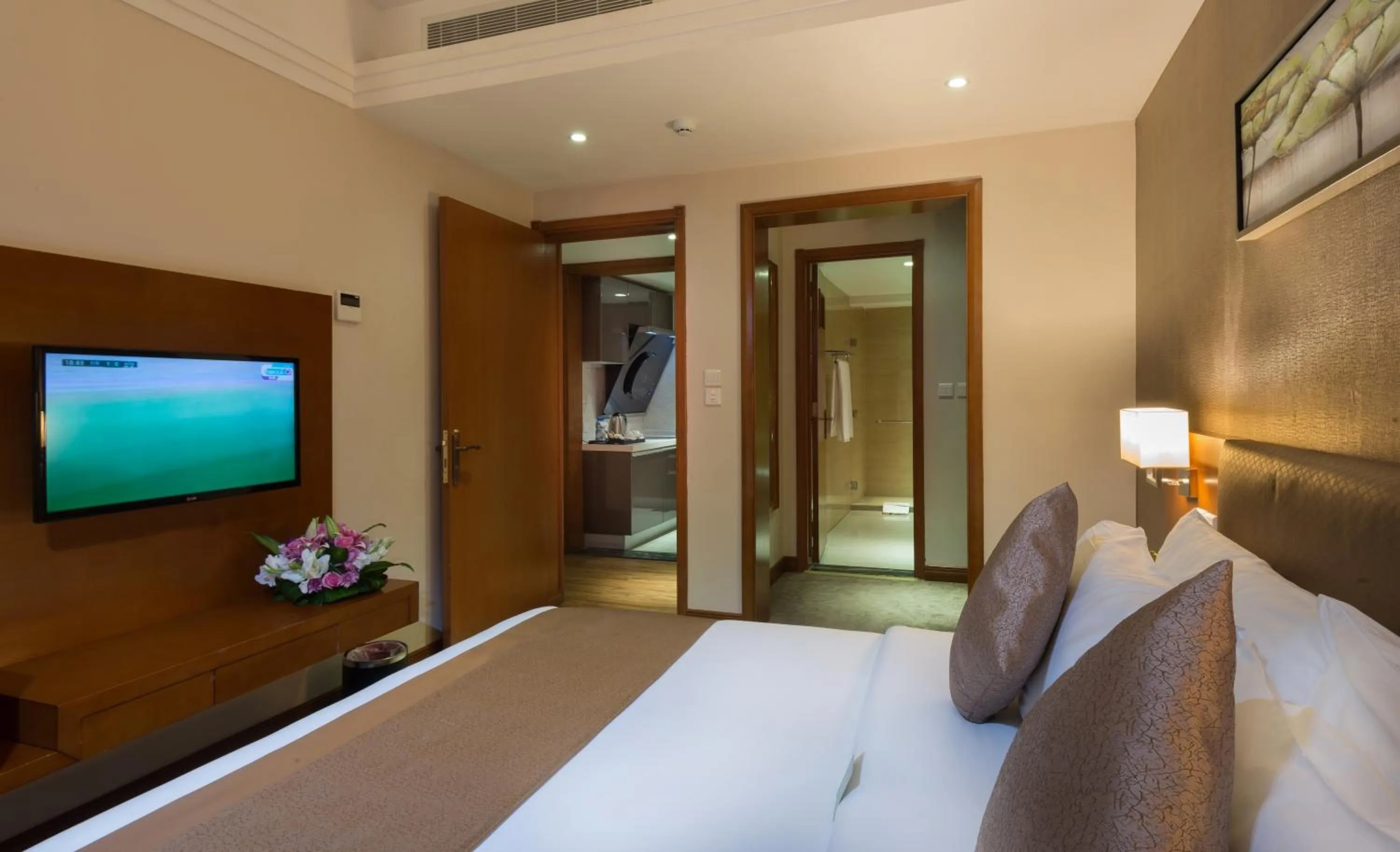 Photo of the whole room, Bed in Boudl Al Qasr