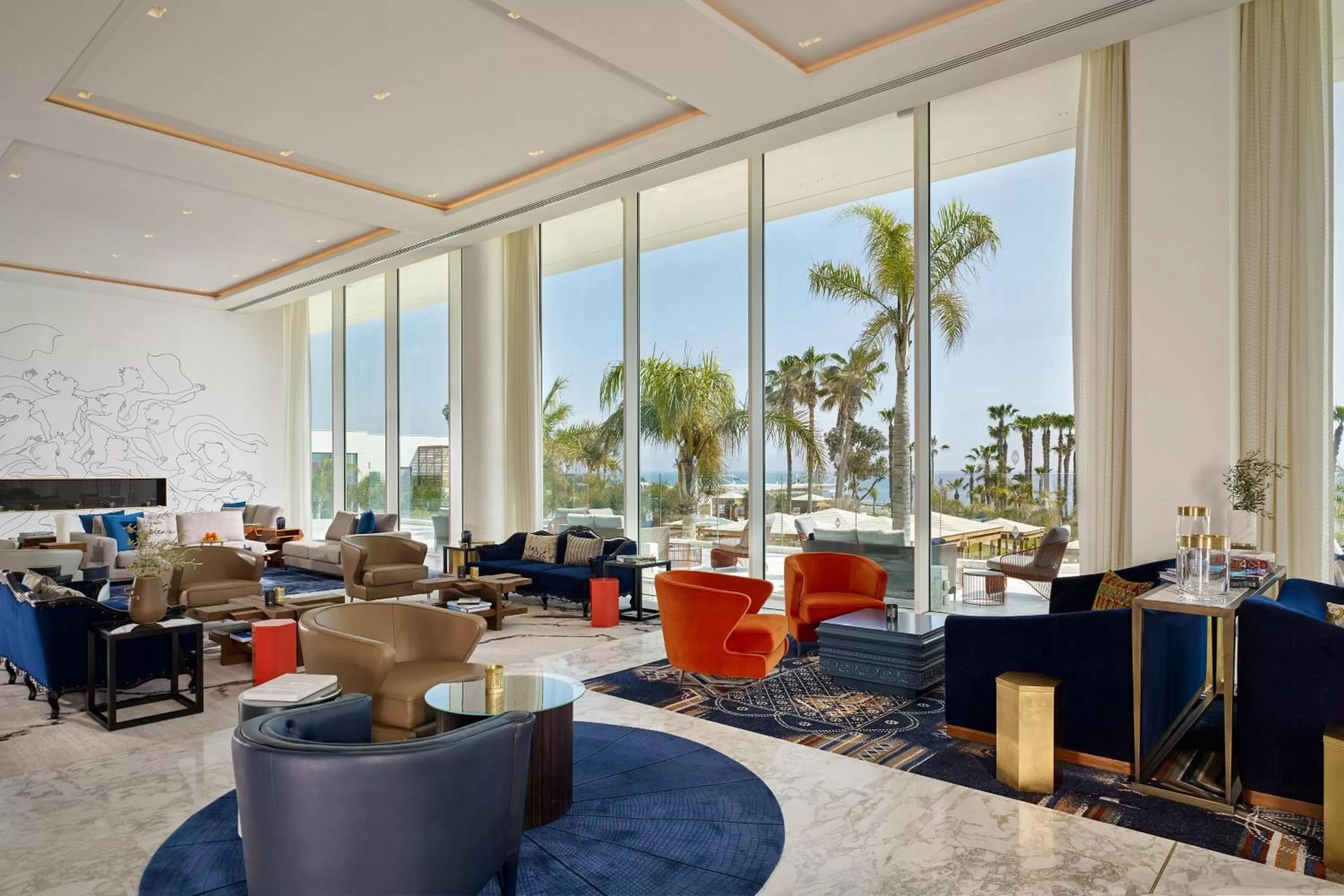 Lounge or bar in Parklane, a Luxury Collection Resort & Spa, Limassol