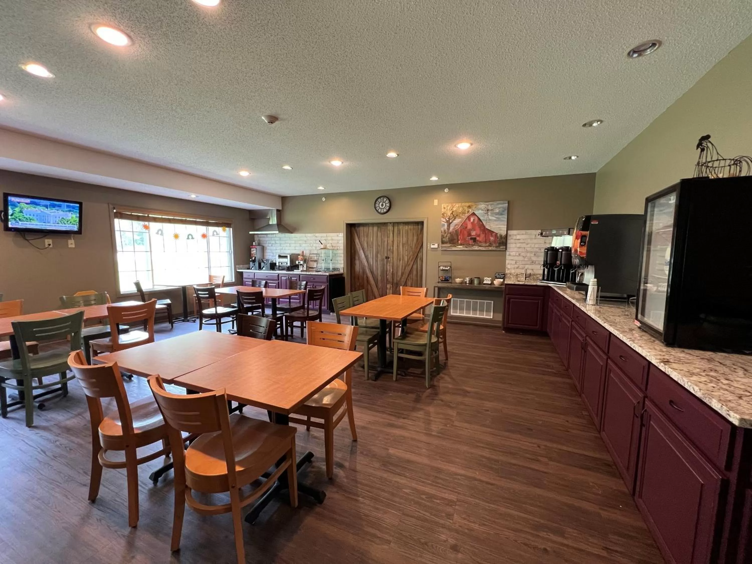 Breakfast in Country Inn Walker