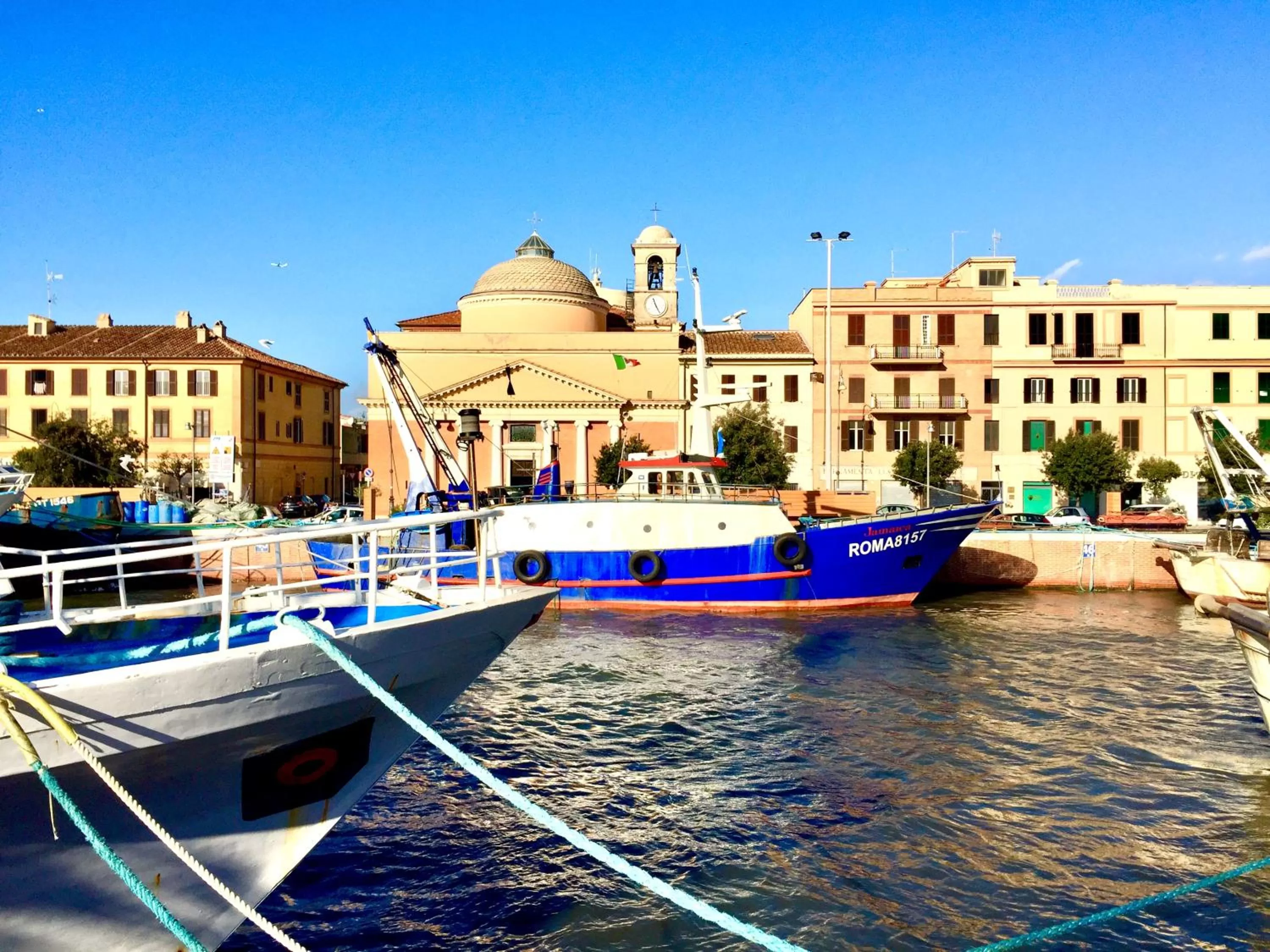 Neighbourhood in Academy Hotel