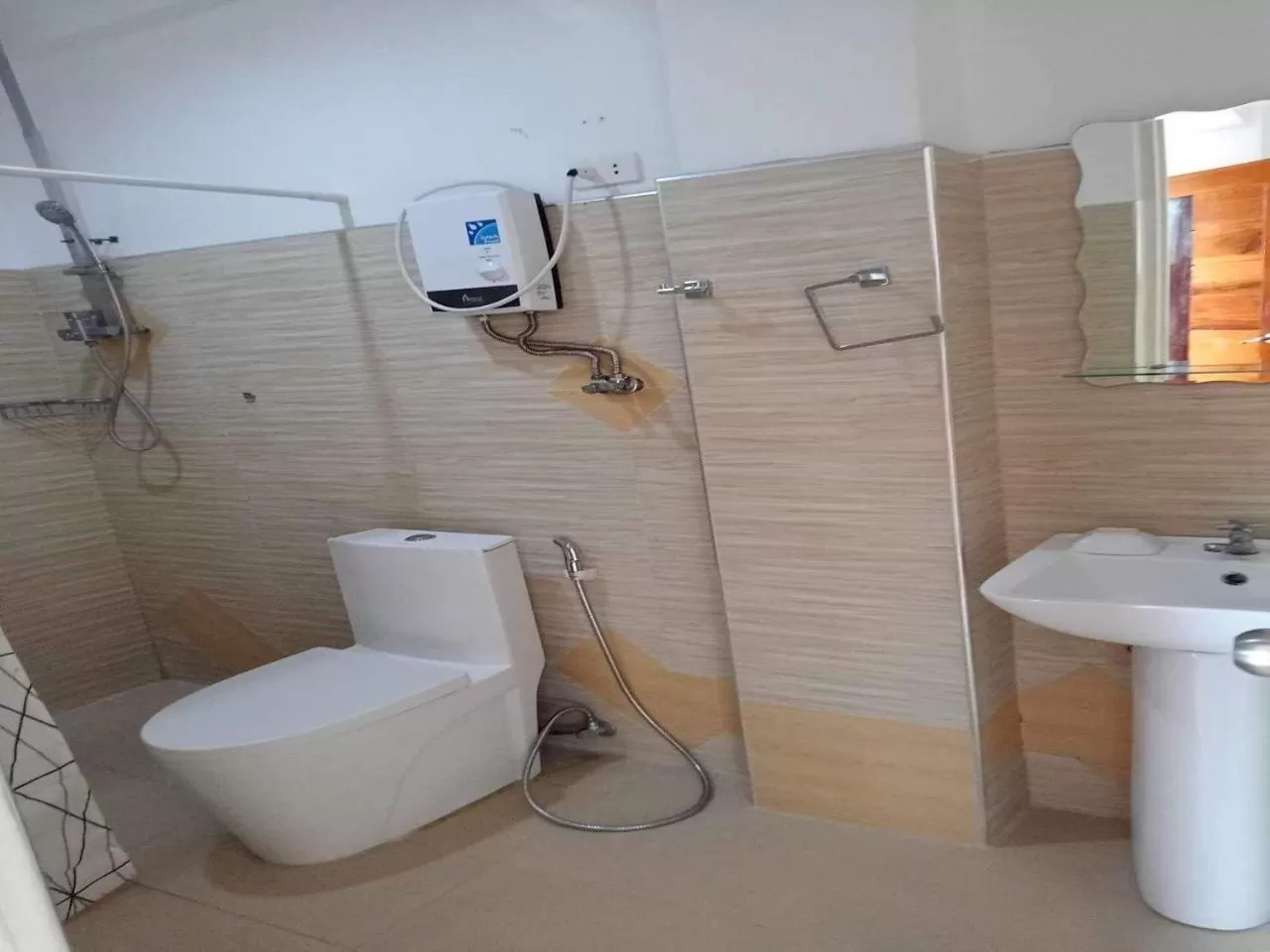 Bathroom in Zosimo's Inn