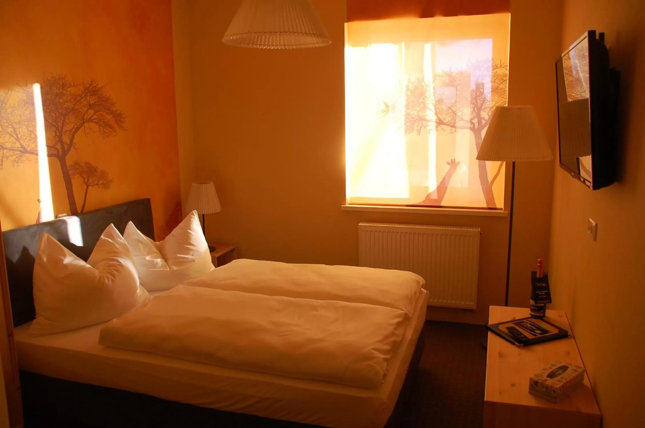 Photo of the whole room, Bed in CASILINO Hotel A 20 Wismar