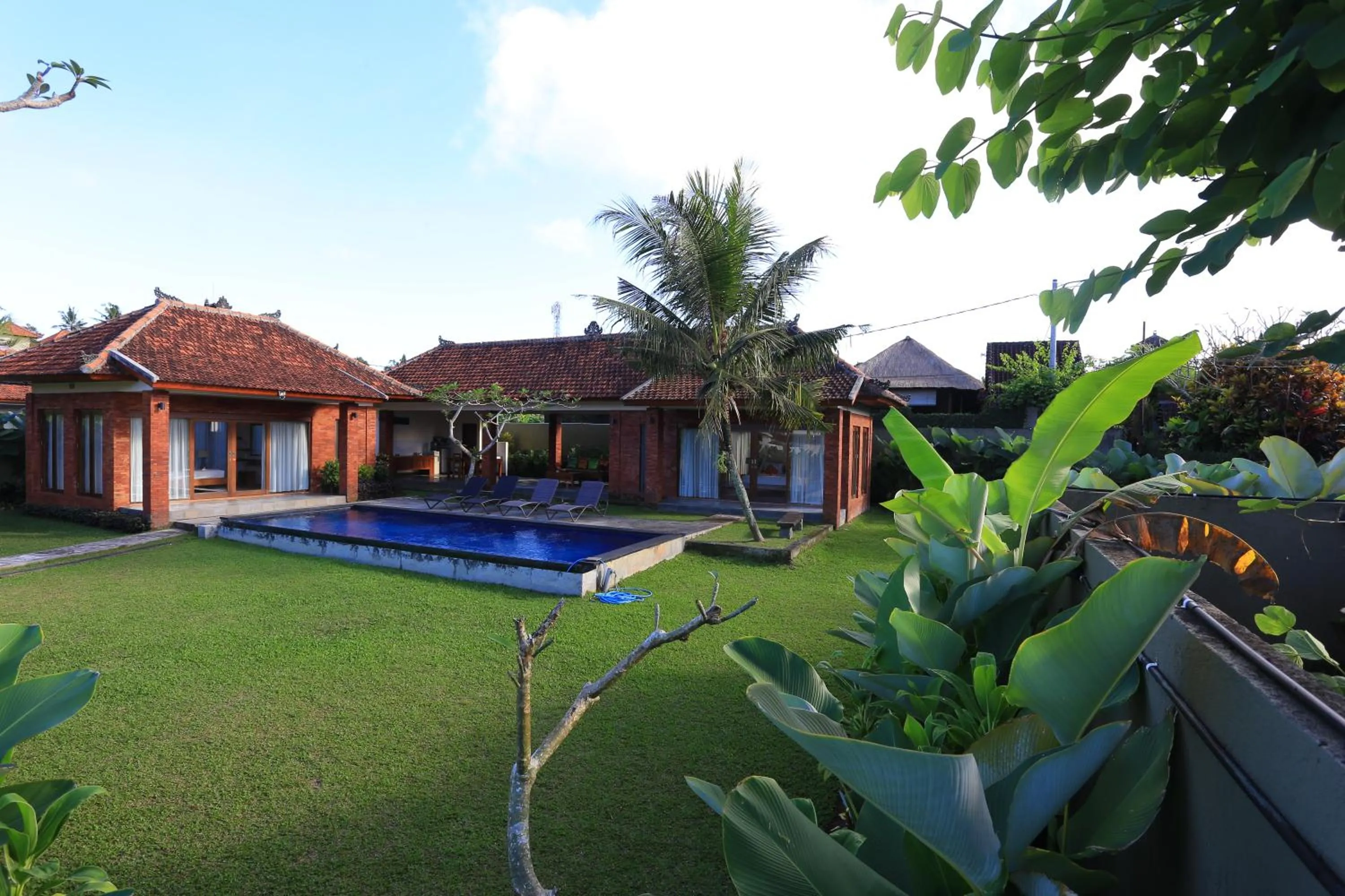 Property building in Ubud Heaven Sayan