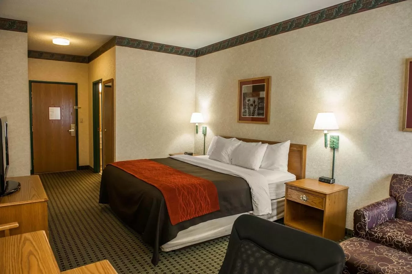 Bedroom, Bed in Baymont by Wyndham Franklin