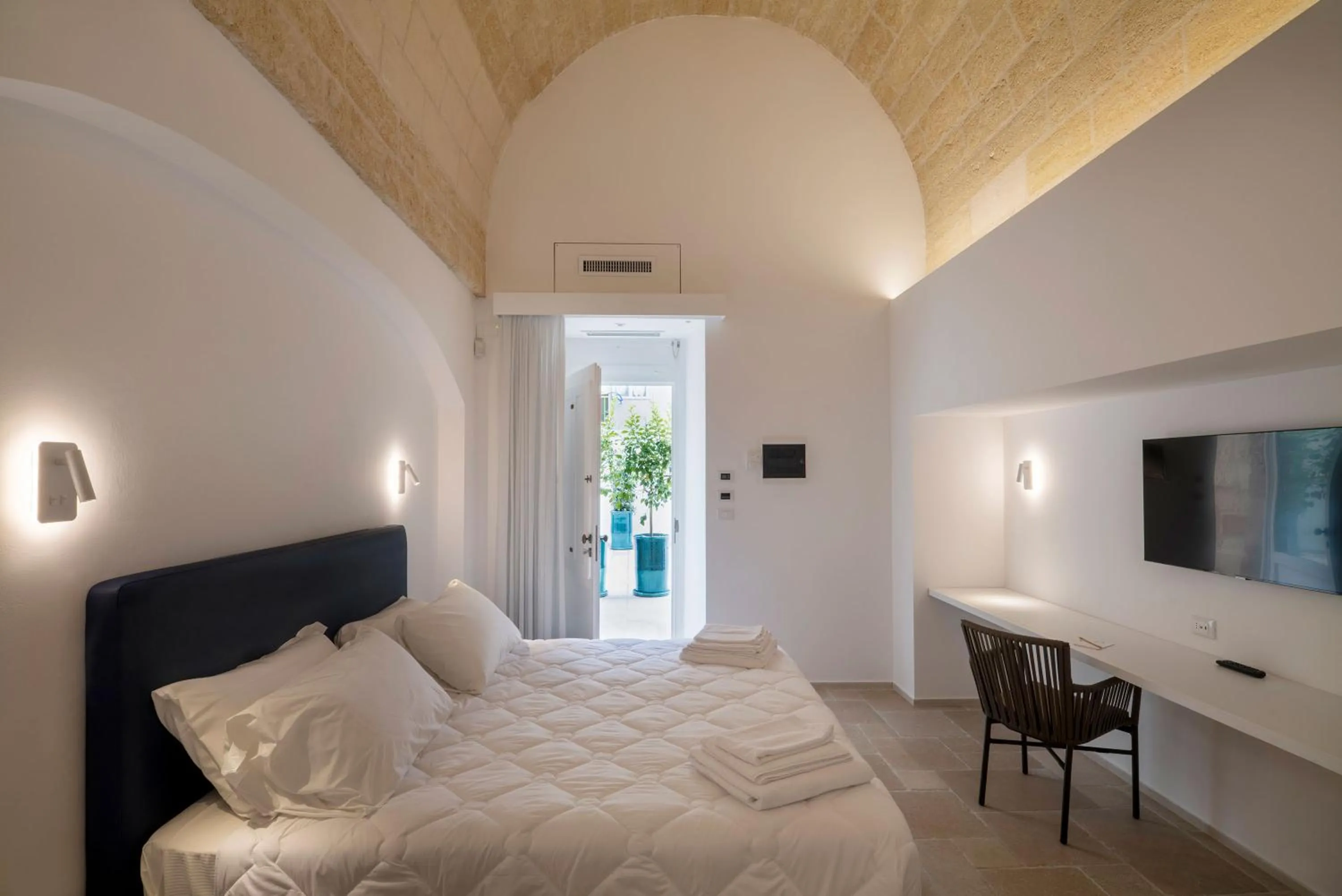 Photo of the whole room, Bed in Dimora San Giuseppe Hotel & SPA