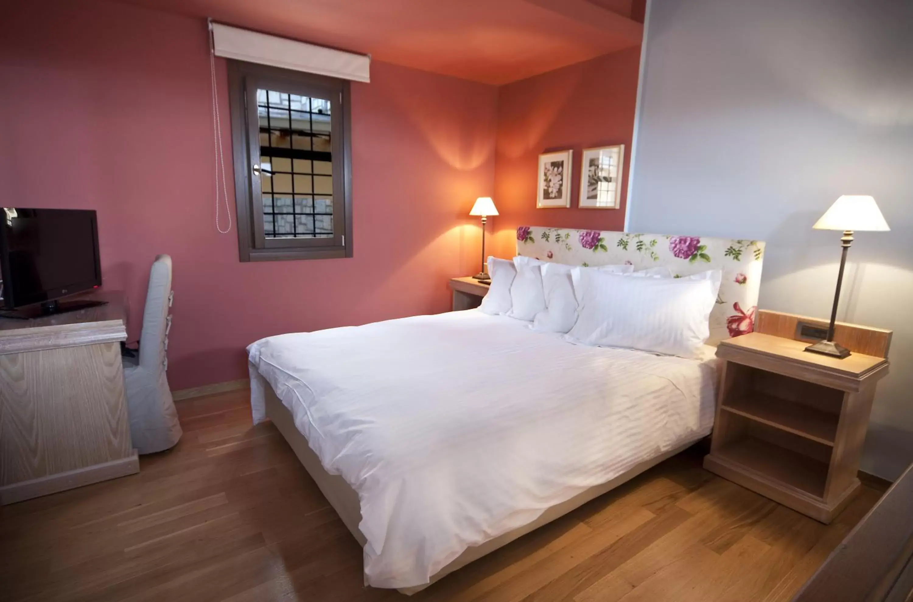 Standard Maisonette with Lake View in Kazarma Hotel Standard Maisonette with Lake View in Kazarma Hotel