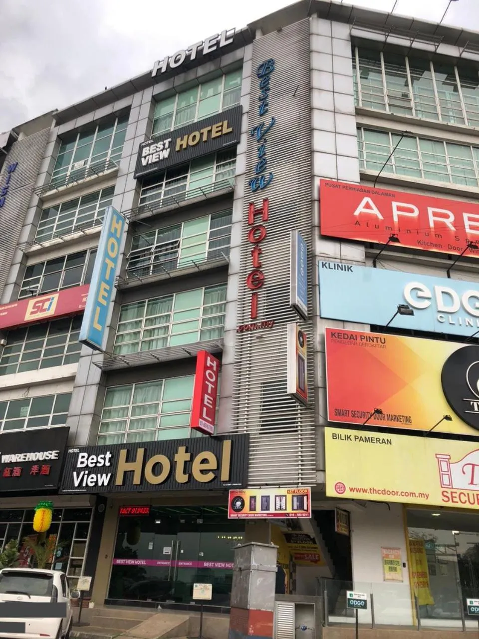 Property building in Best View Hotel Puchong