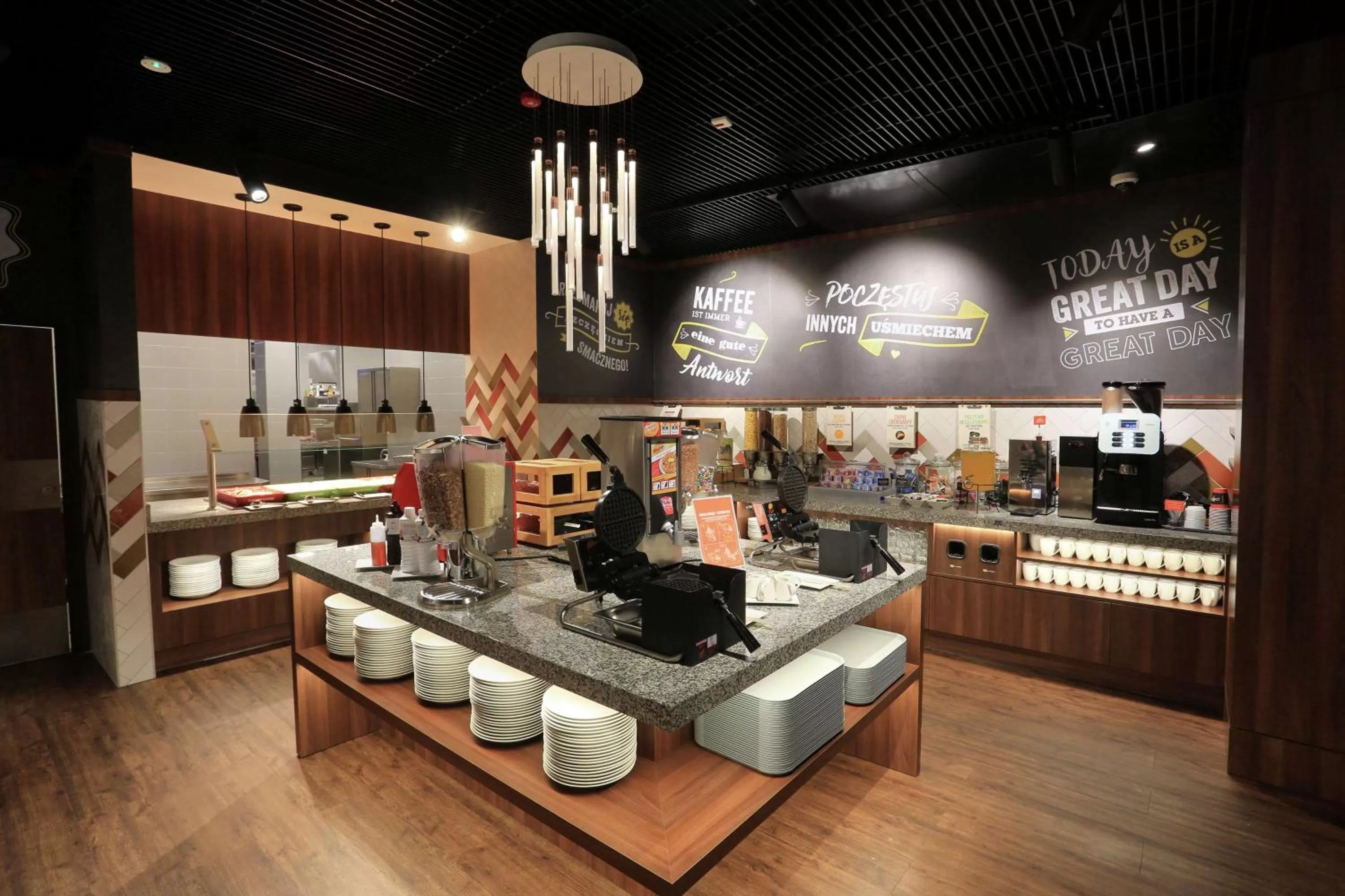 Restaurant/places to eat in Hampton By Hilton Gdansk Old Town