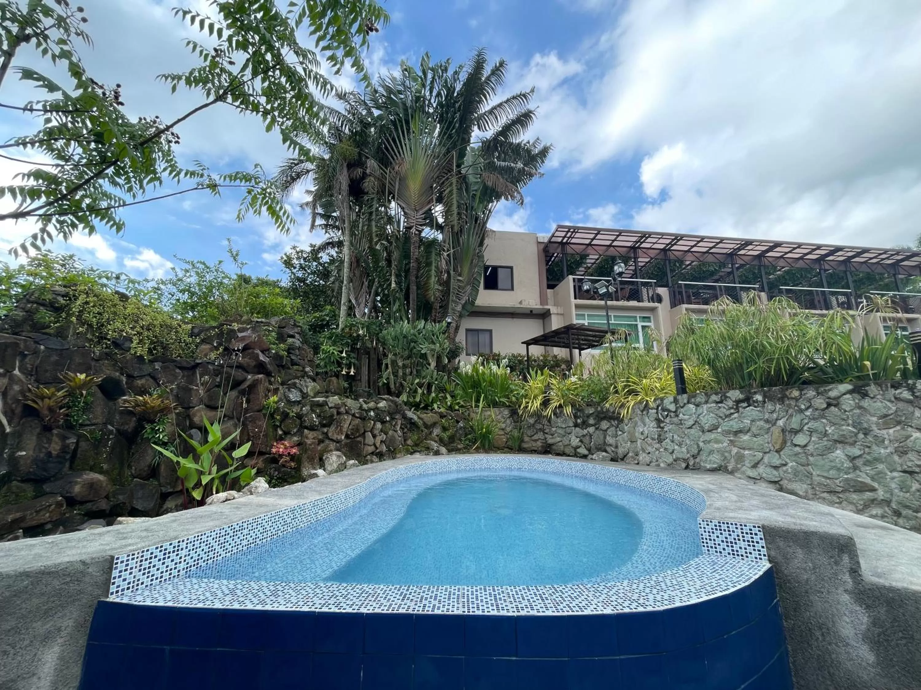 Swimming pool in The Lakeview Suites