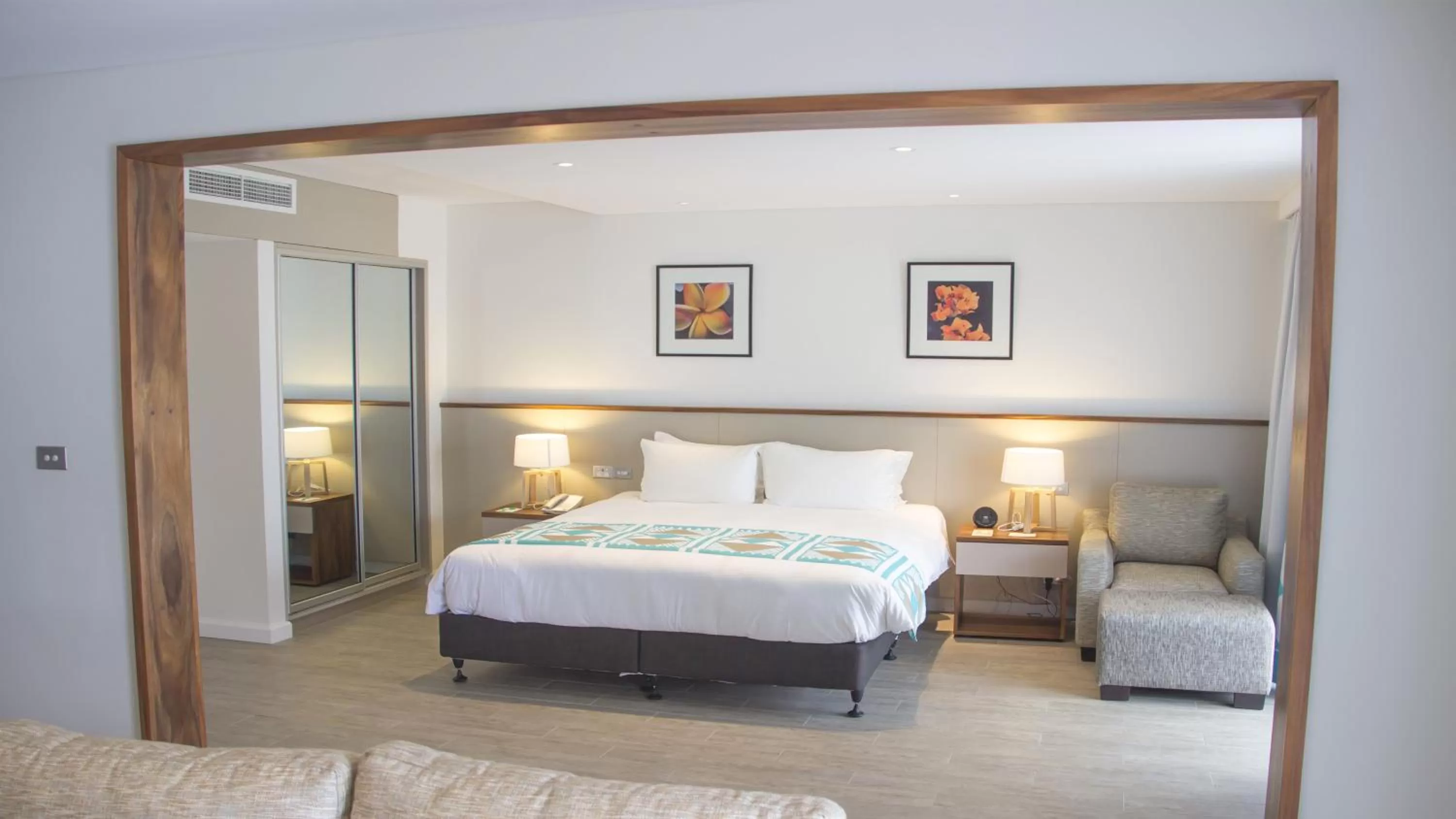 Bedroom, Bed in Holiday Inn Suva by IHG
