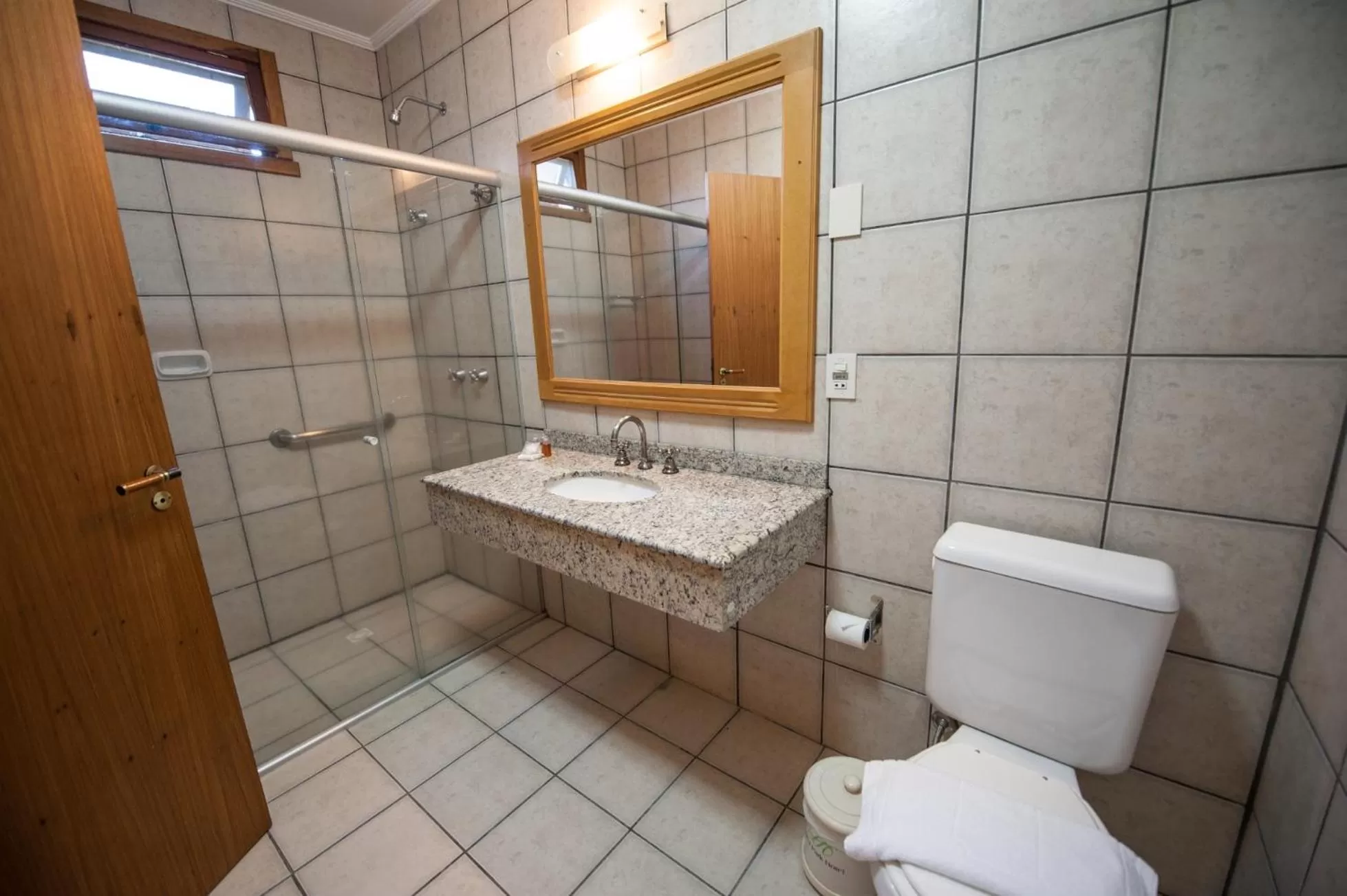 Bathroom in Farina Park Hotel