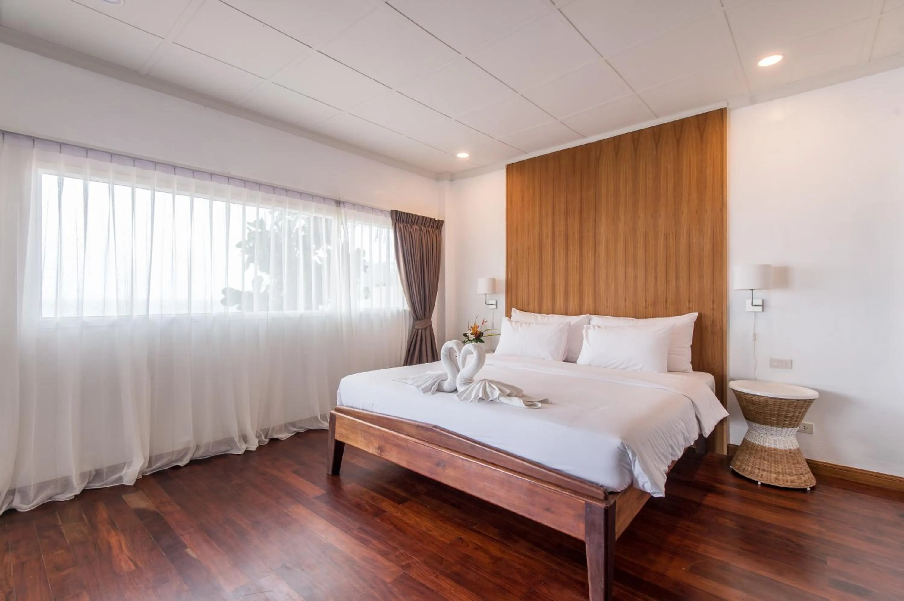 Property building, Bed in Twin Bay Resort Koh Lanta