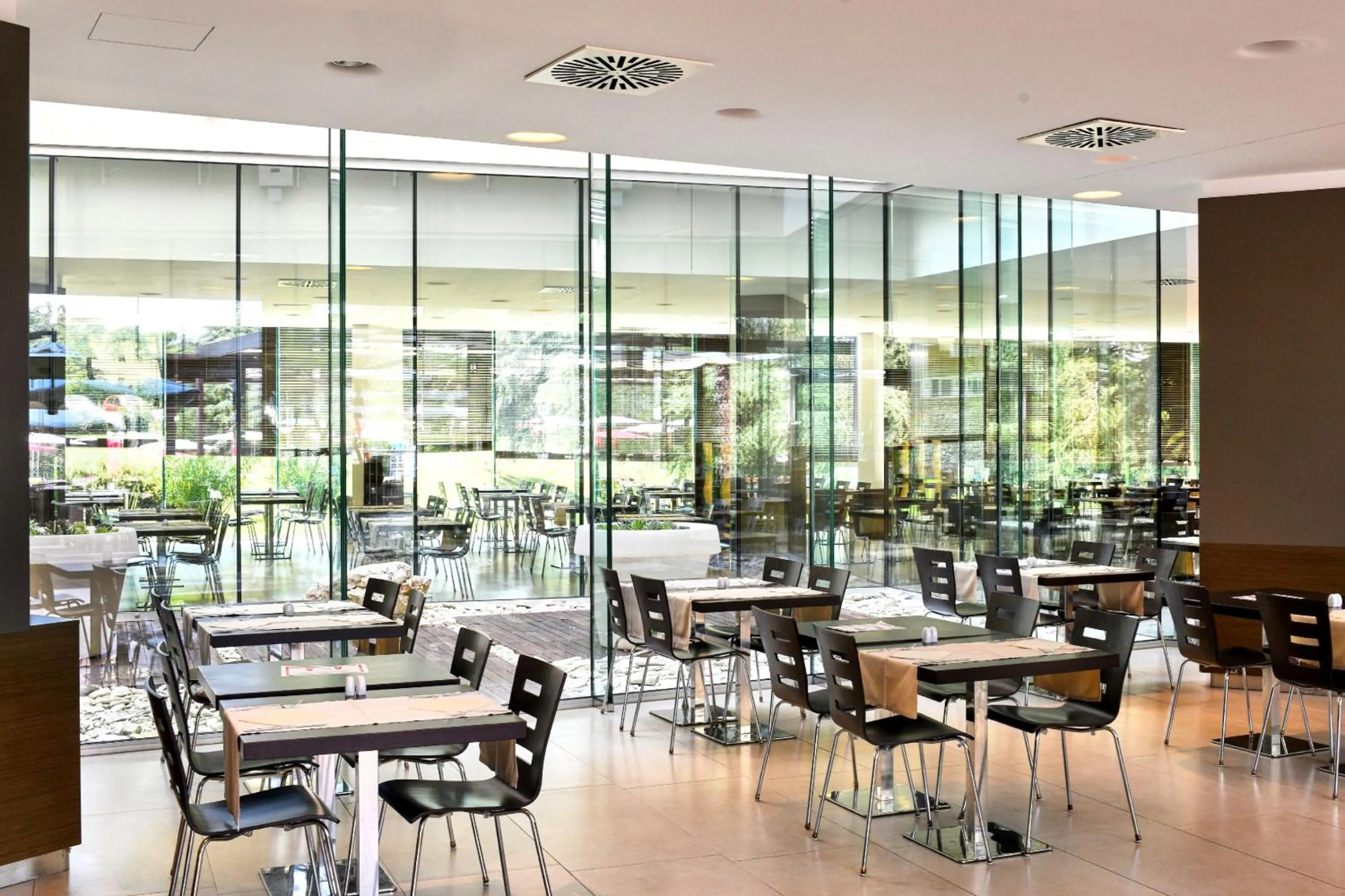 Restaurant/places to eat in Hotel Mediteran Plava Laguna