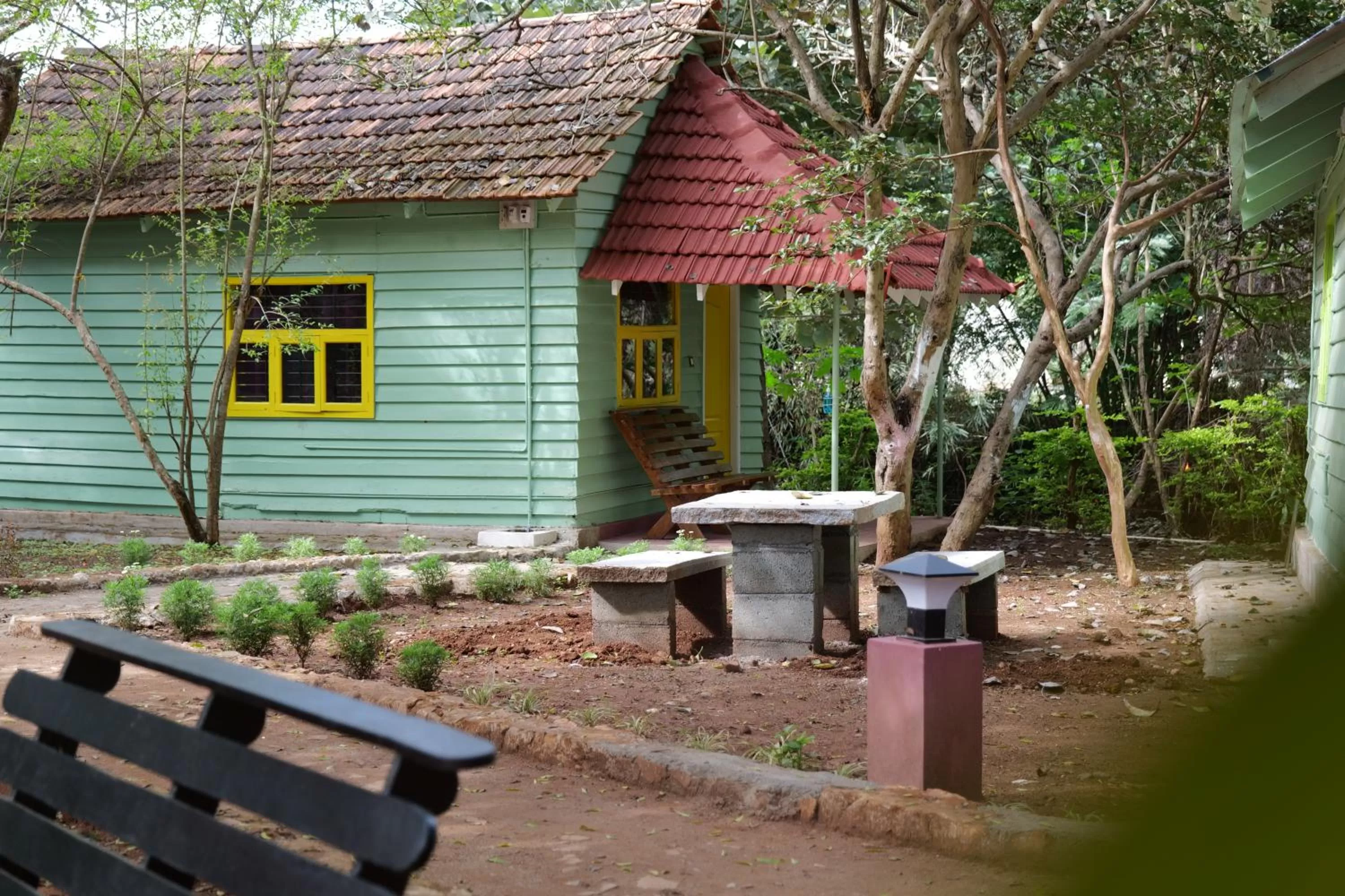 Facade/entrance in Commune18 Resort Chikmagalur