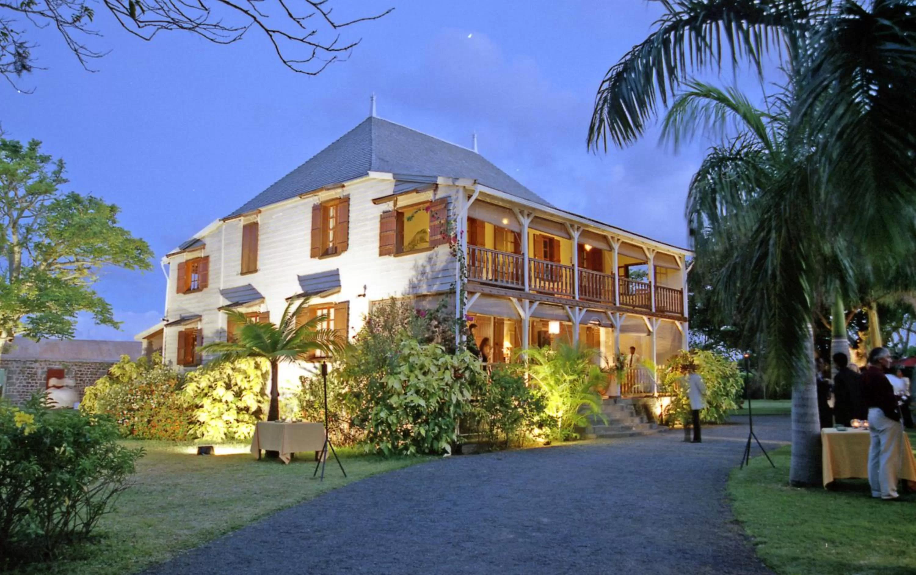 Property Building in Le Jardin de Beau Vallon
