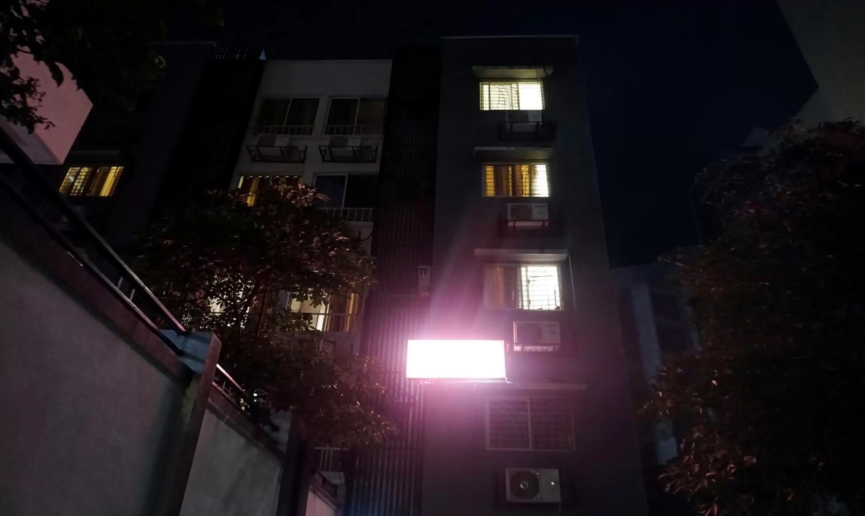 Property building in Itsy Hotels AY Plus Hotels