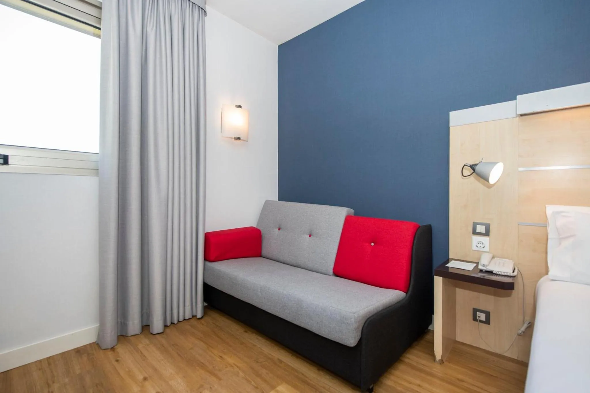 Photo of the whole room in Holiday Inn Express Barcelona - Montmeló by IHG