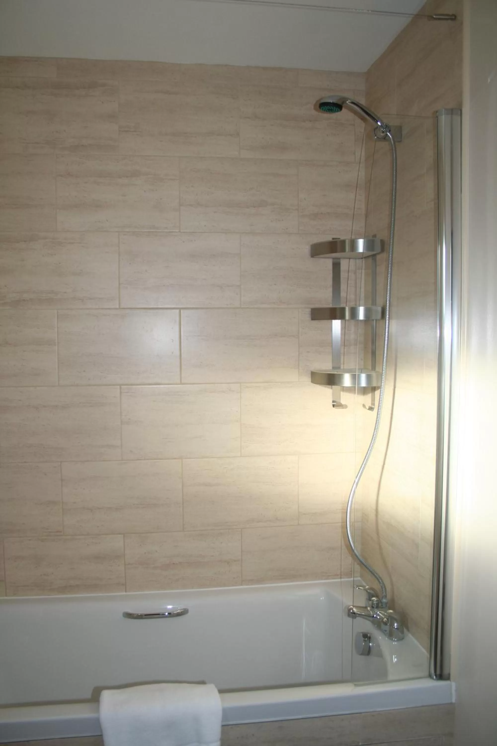 Bathroom in Yorkway Motel