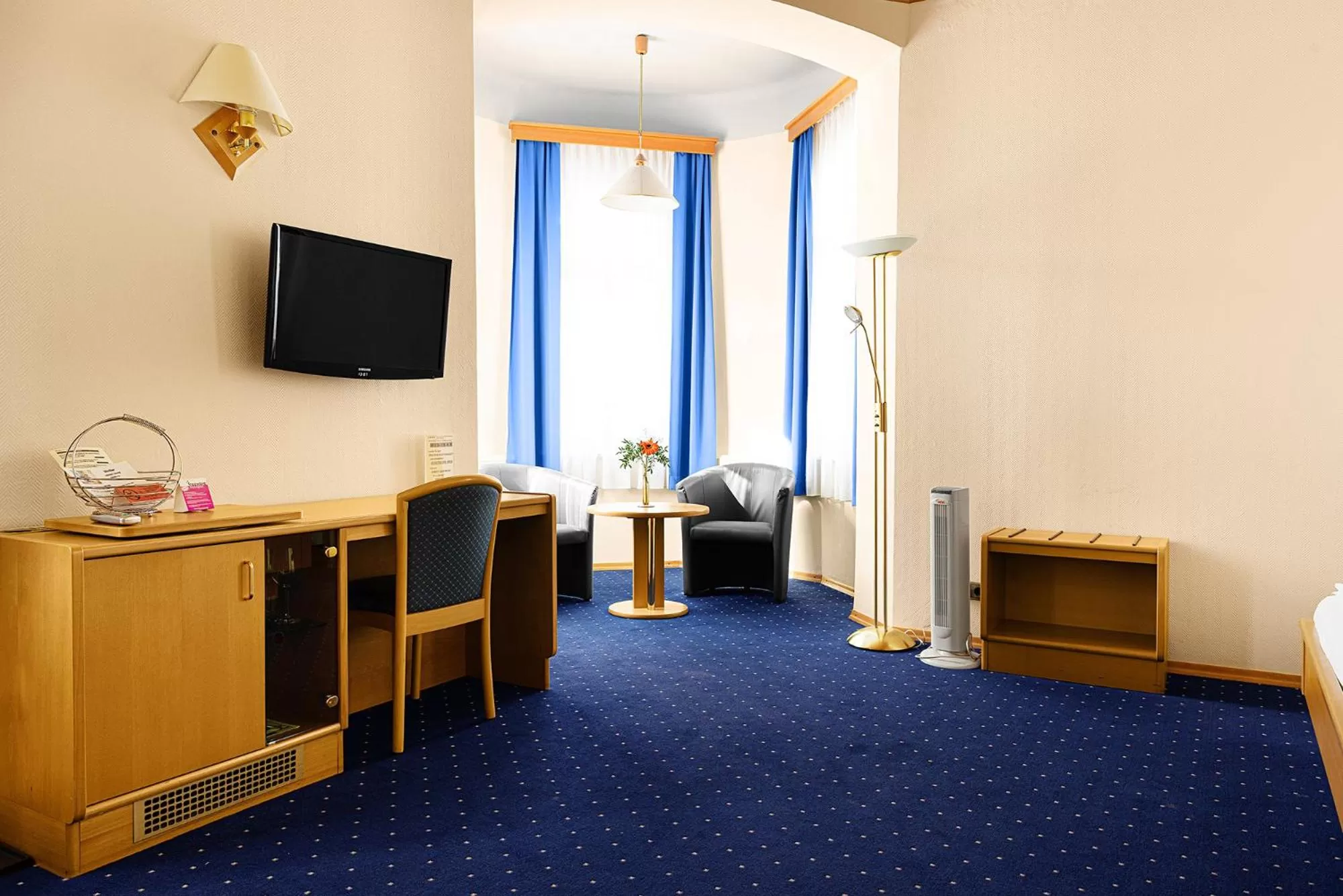 Photo of the whole room in Hotel-Pension Wild