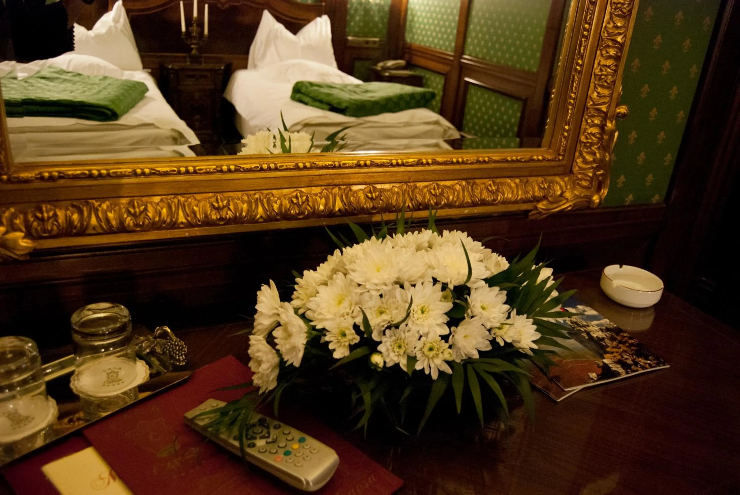 Deluxe Twin Room in Hotel Casa Capsa