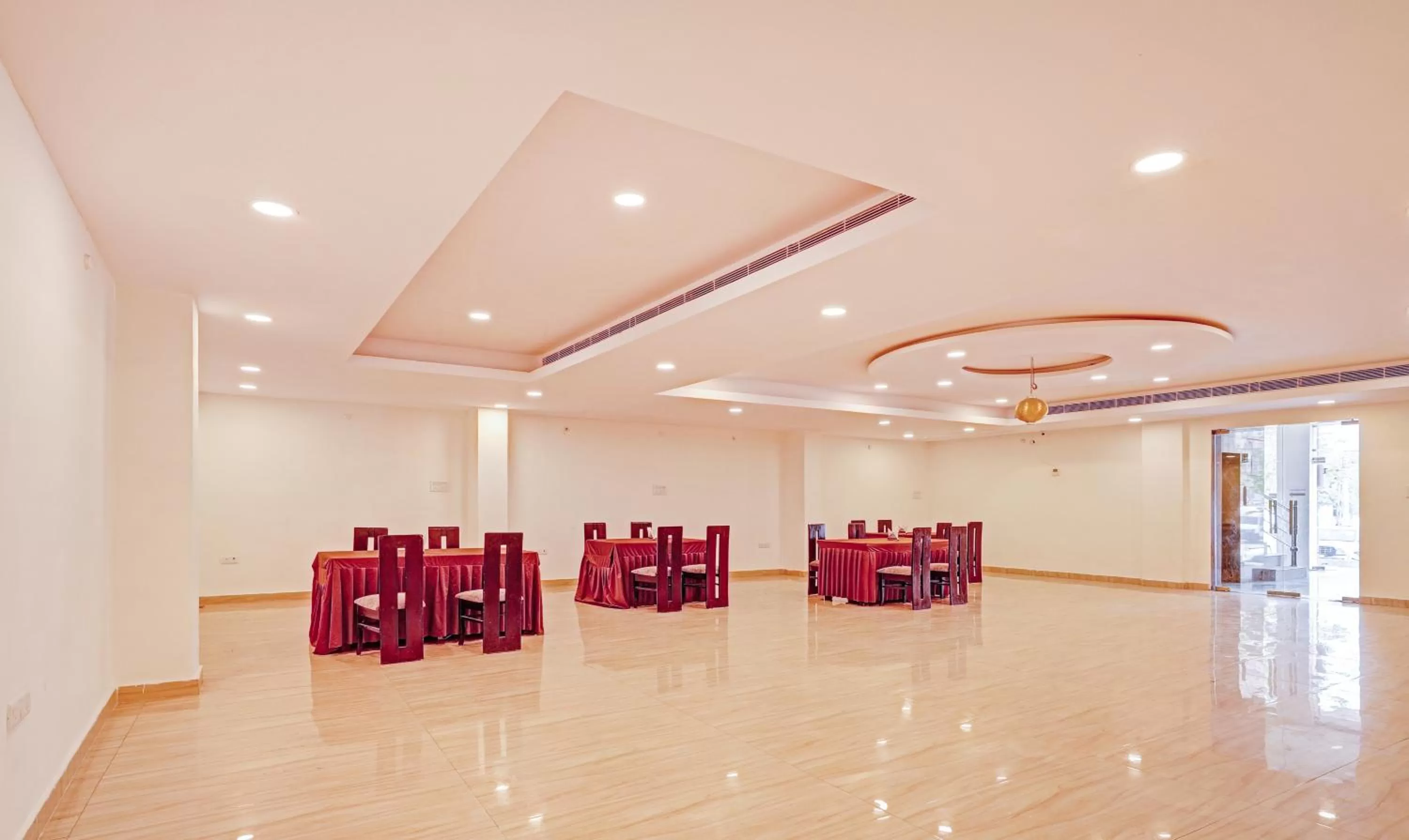 Banquet/Function facilities in Treebo Silver Stallion