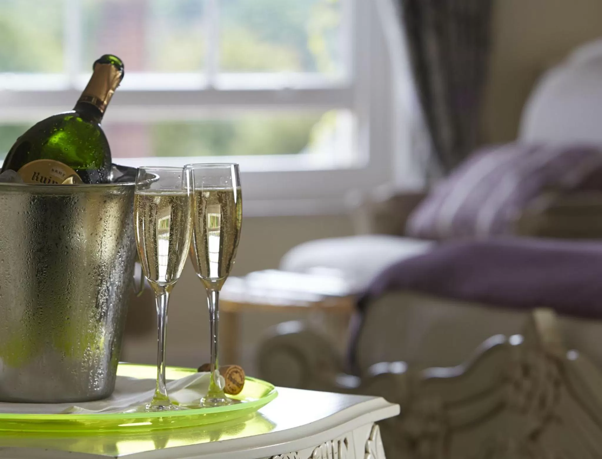 Living room in Angel Hotel