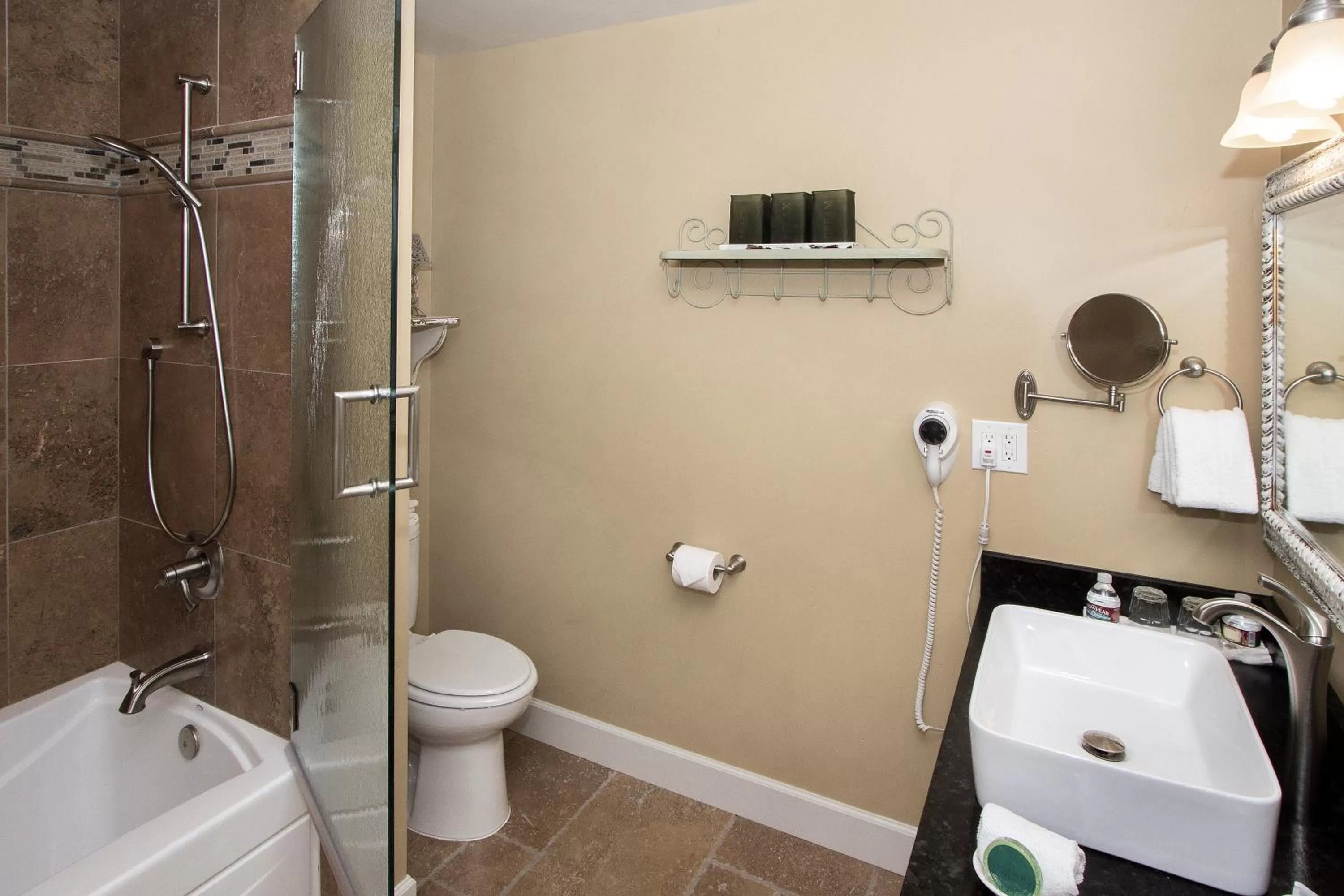 Toilet in J Patrick Inn