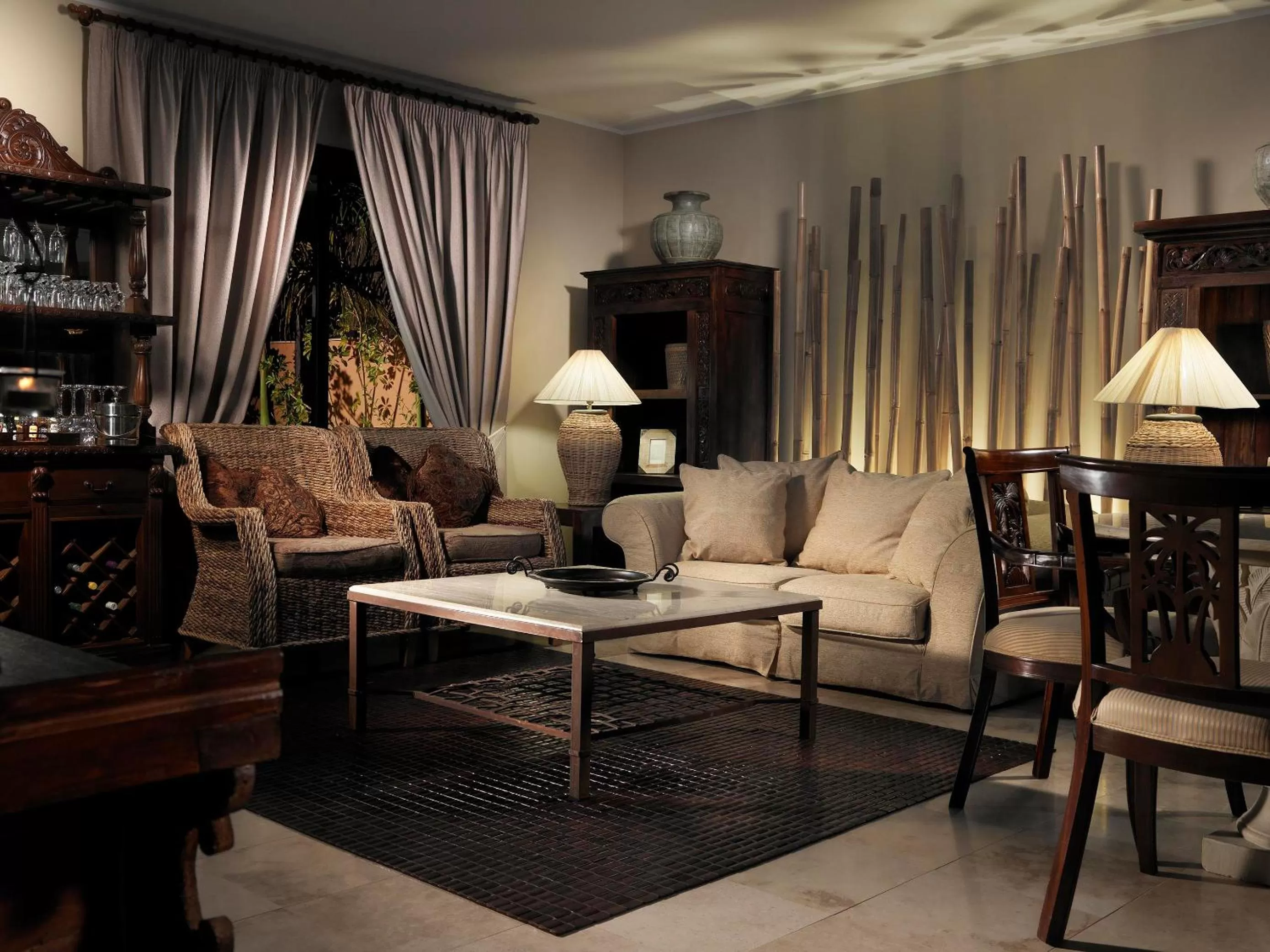 Living room in Royal Garden Villas, Luxury Hotel