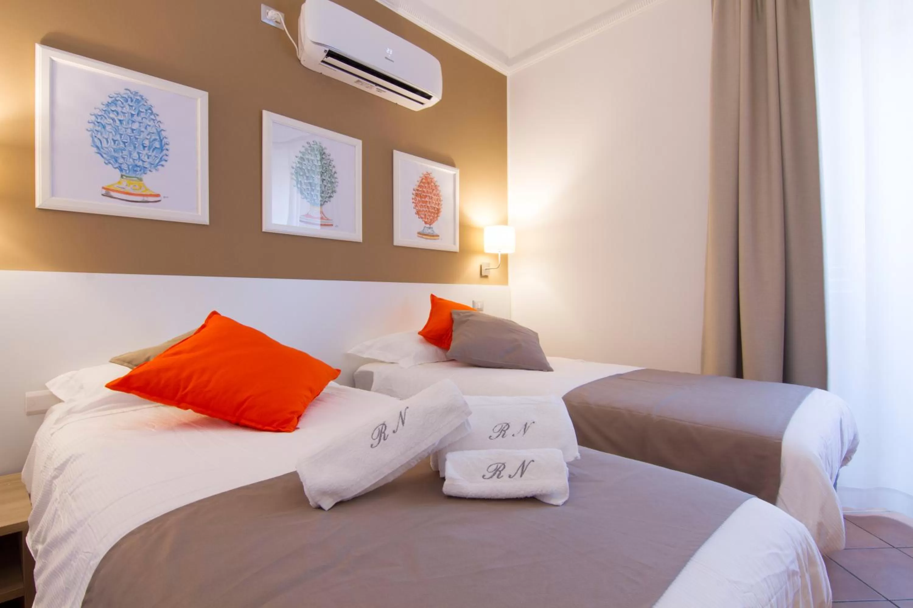 Photo of the whole room, Bed in Residenza Normanna