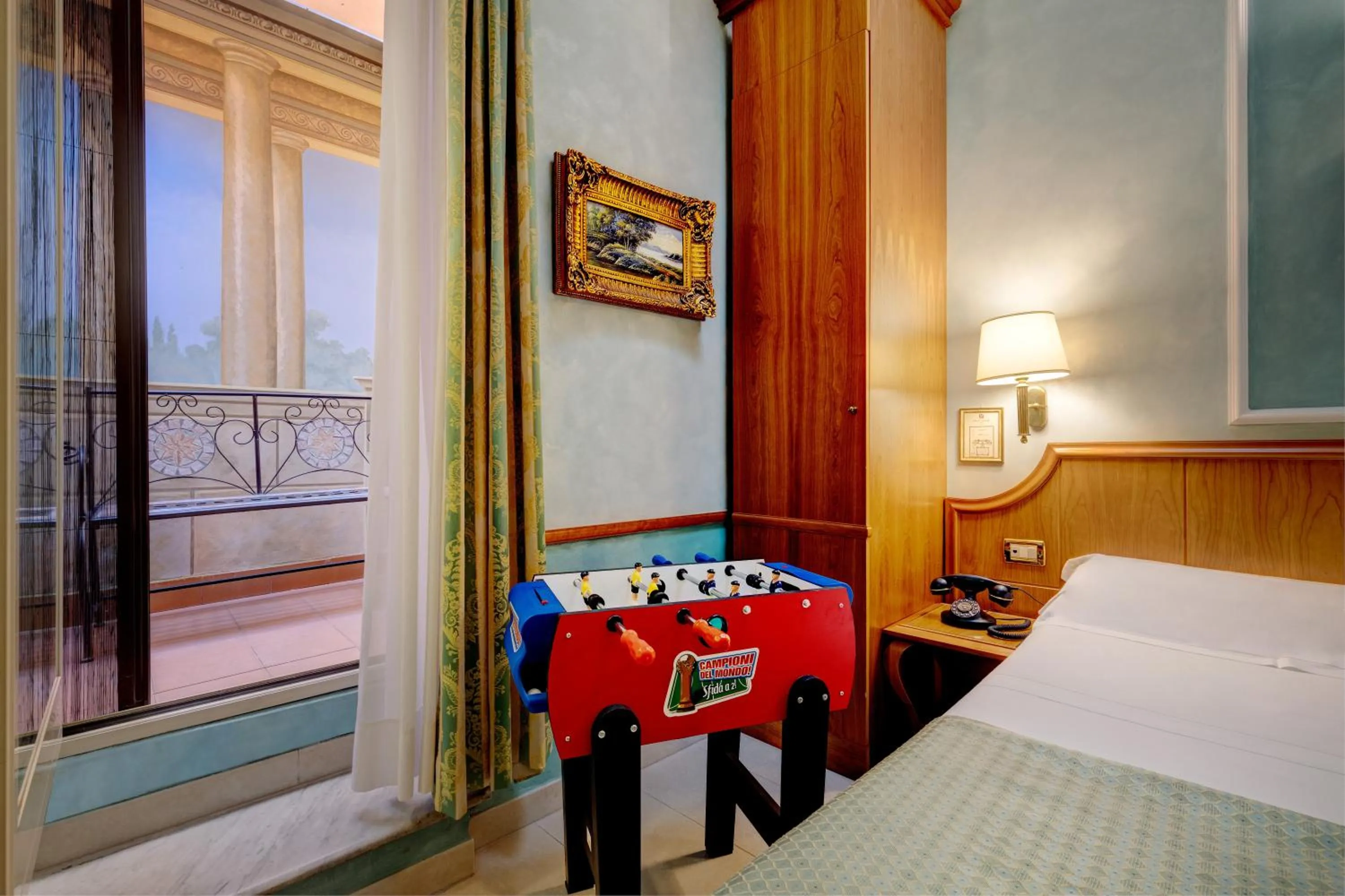 Photo of the whole room, Bed in Hotel Amalfi