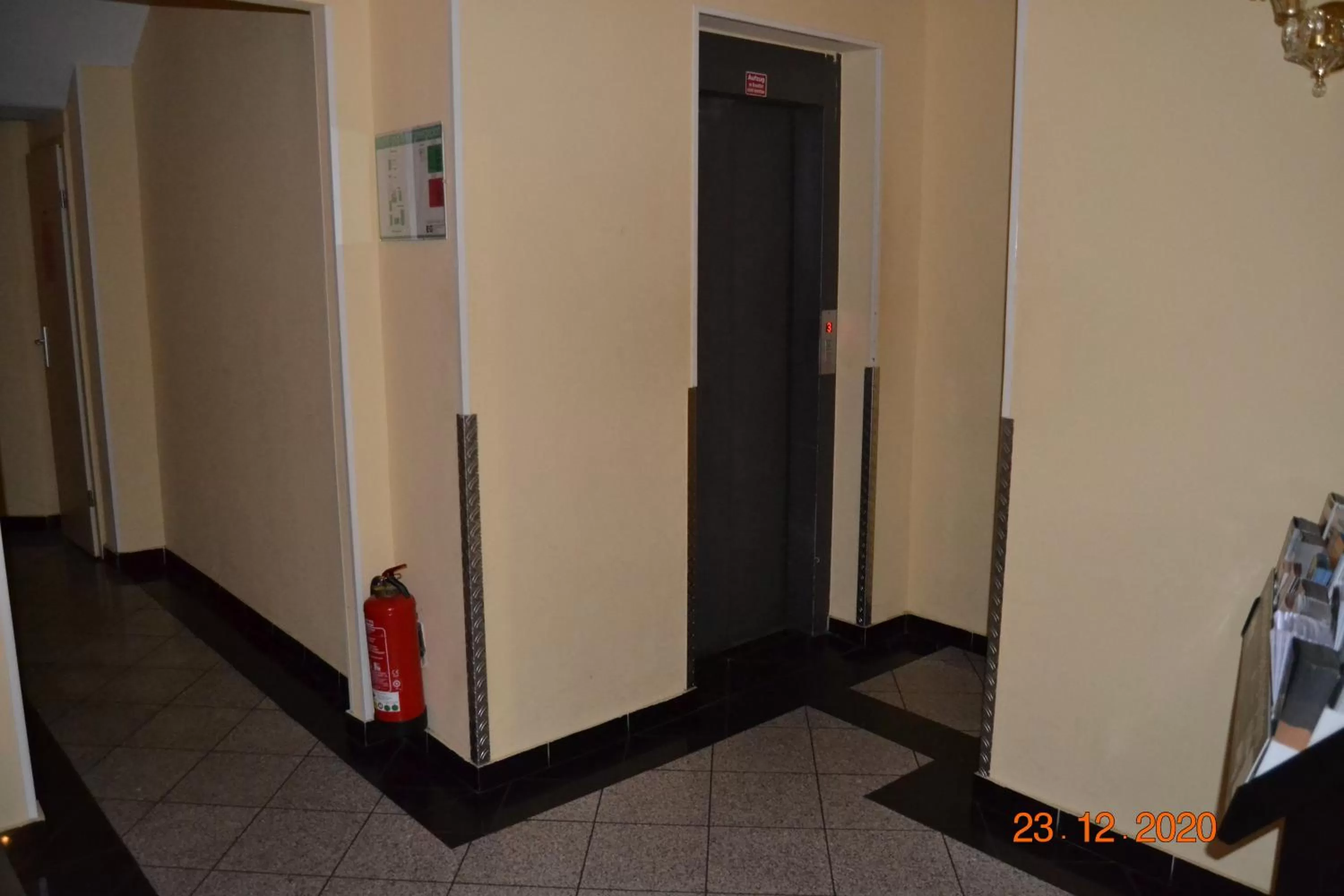 Property building in Hotel Zeil