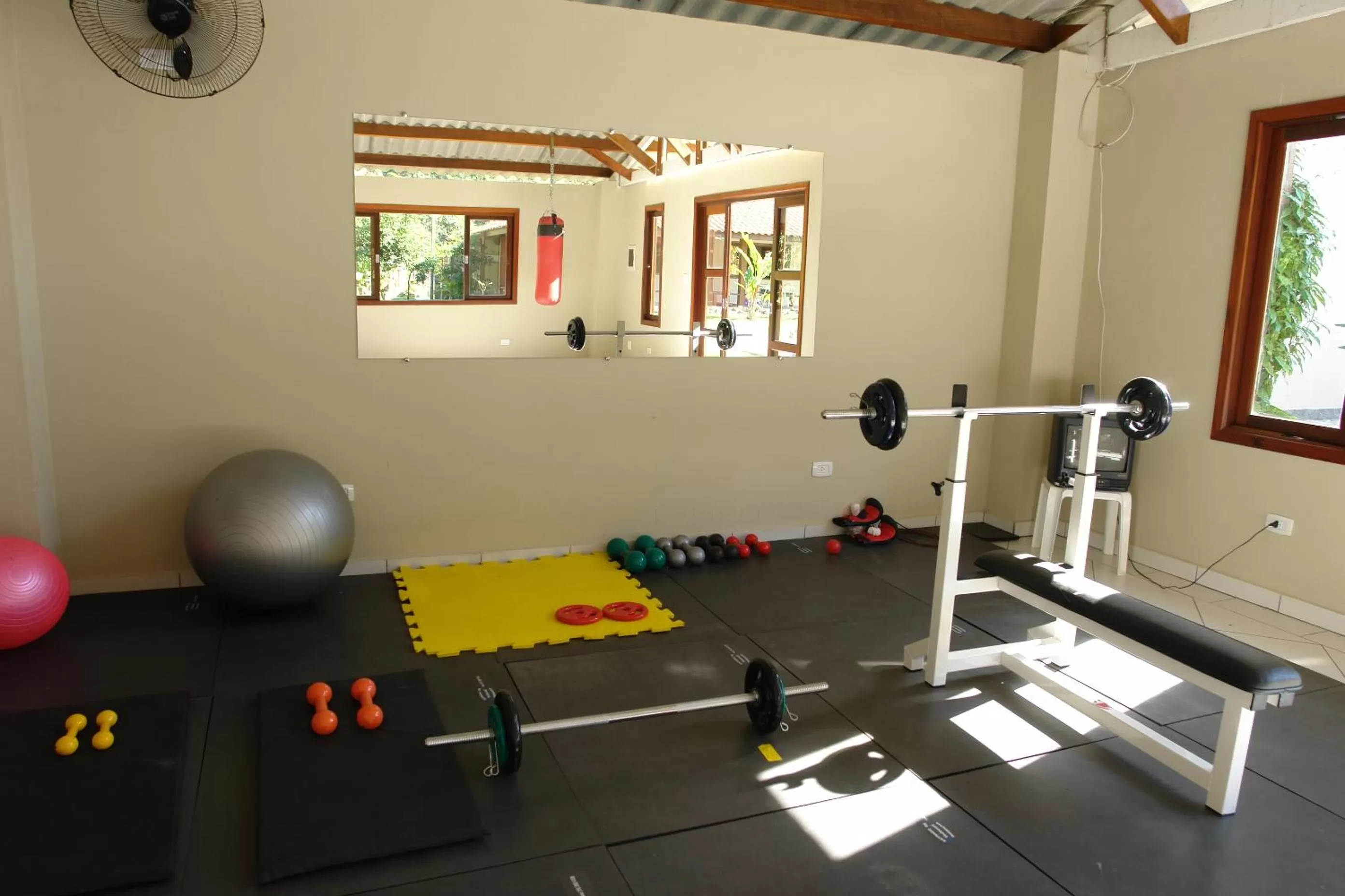 Fitness centre/facilities in Pousada Praia de Itamambuca