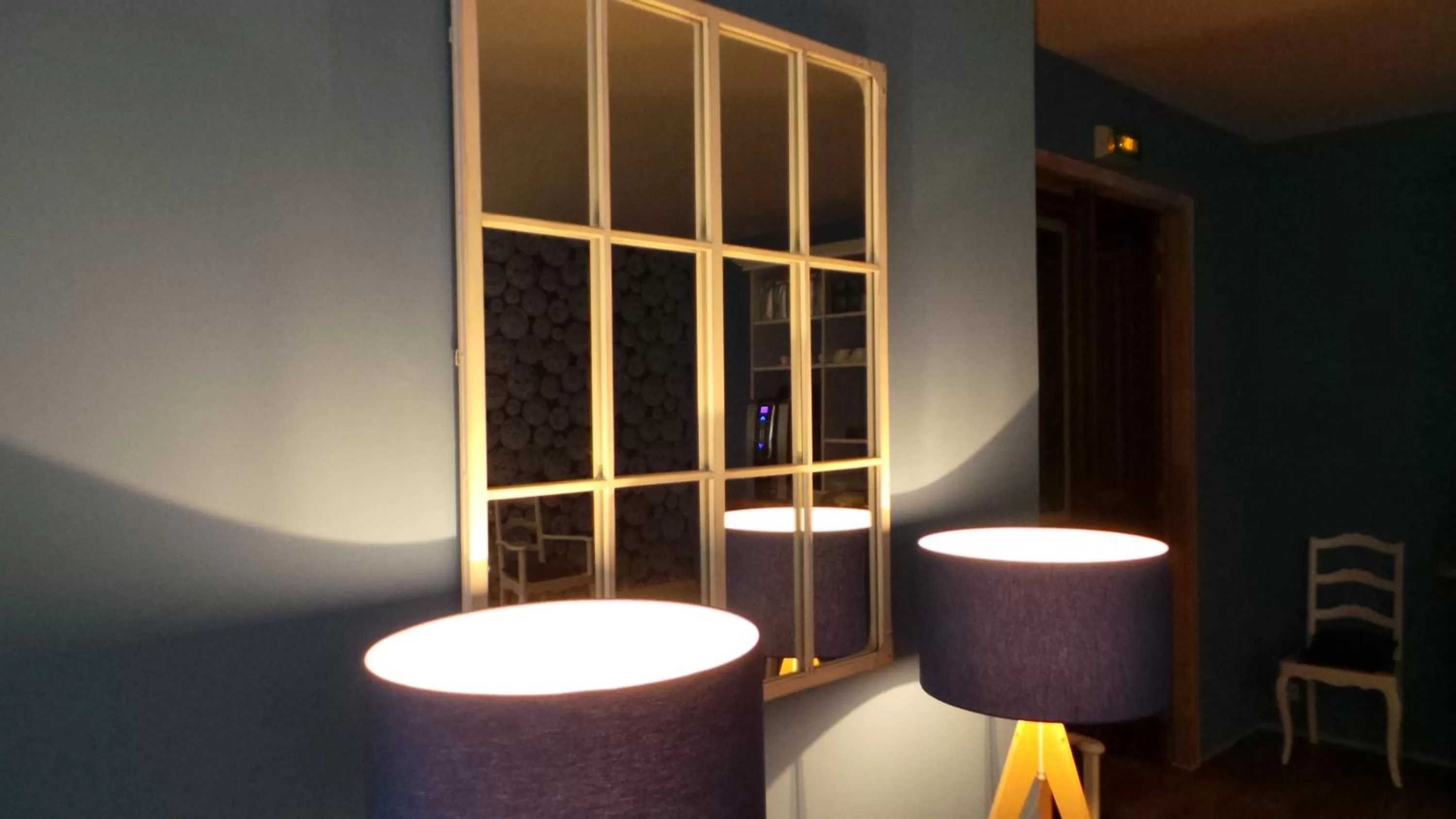 Decorative detail in Nouvel Hôtel & Appartements