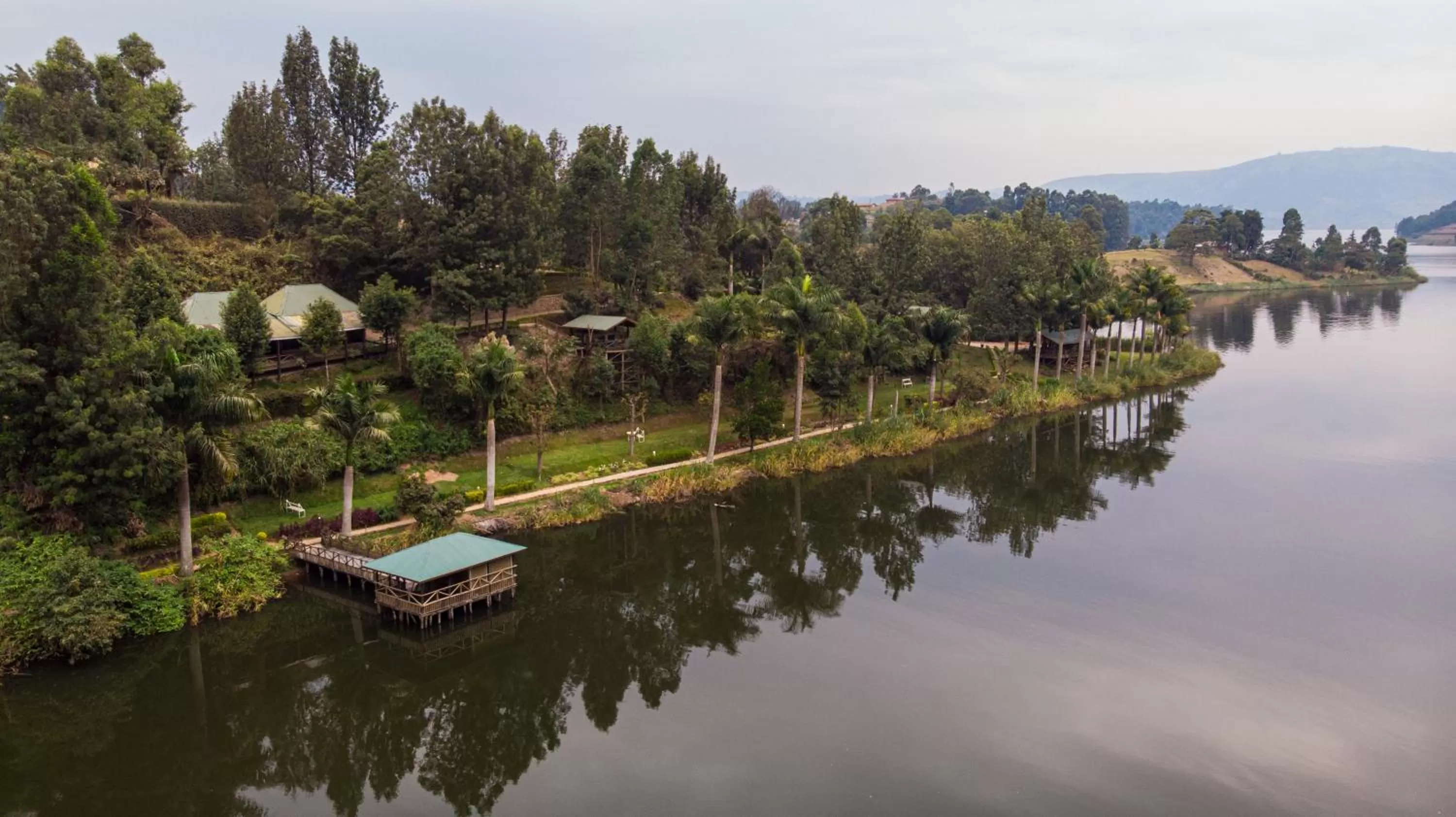 Bunyonyi Overland Resort