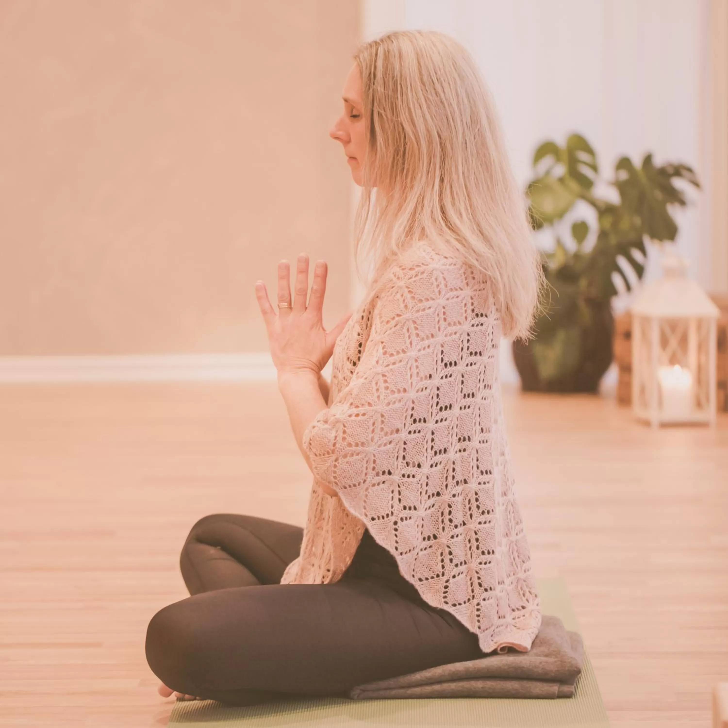 Activities in Ölands Yoga Studio & Islandshästar, Stugor & Rum